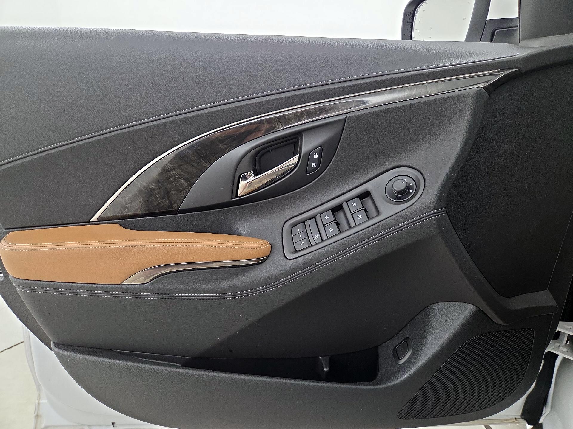 Thumbnail: 2015 Buick LaCrosse - 12