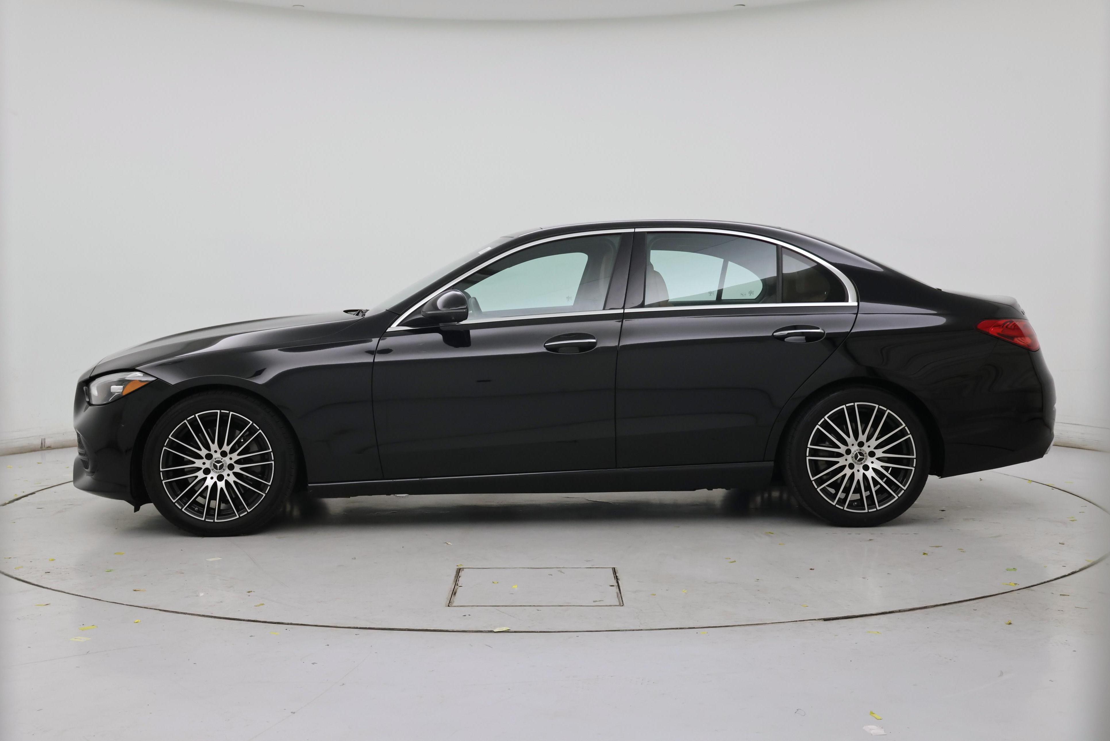 Thumbnail: 2022 Mercedes-Benz C-Class - 3