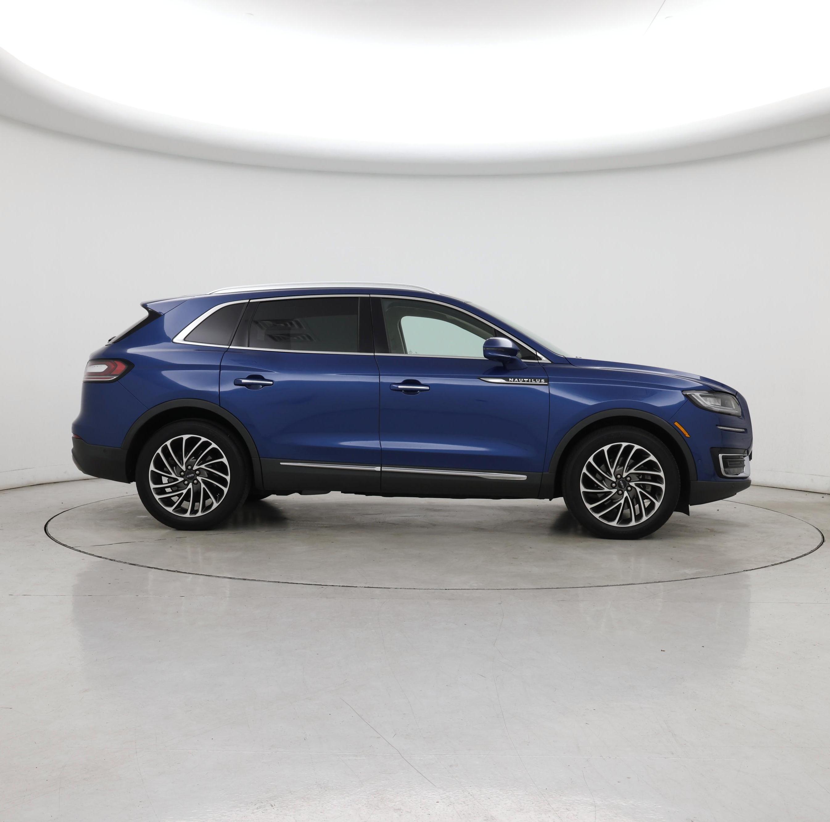 Thumbnail: 2020 Lincoln Nautilus - 7