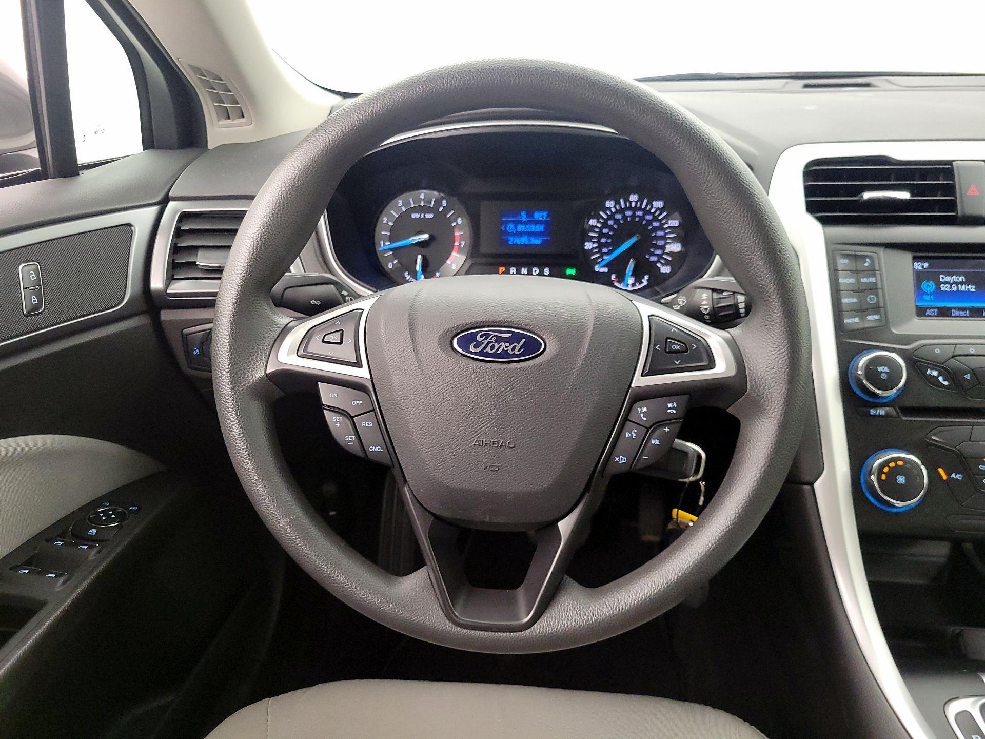 Thumbnail: 2014 Ford Fusion - 10