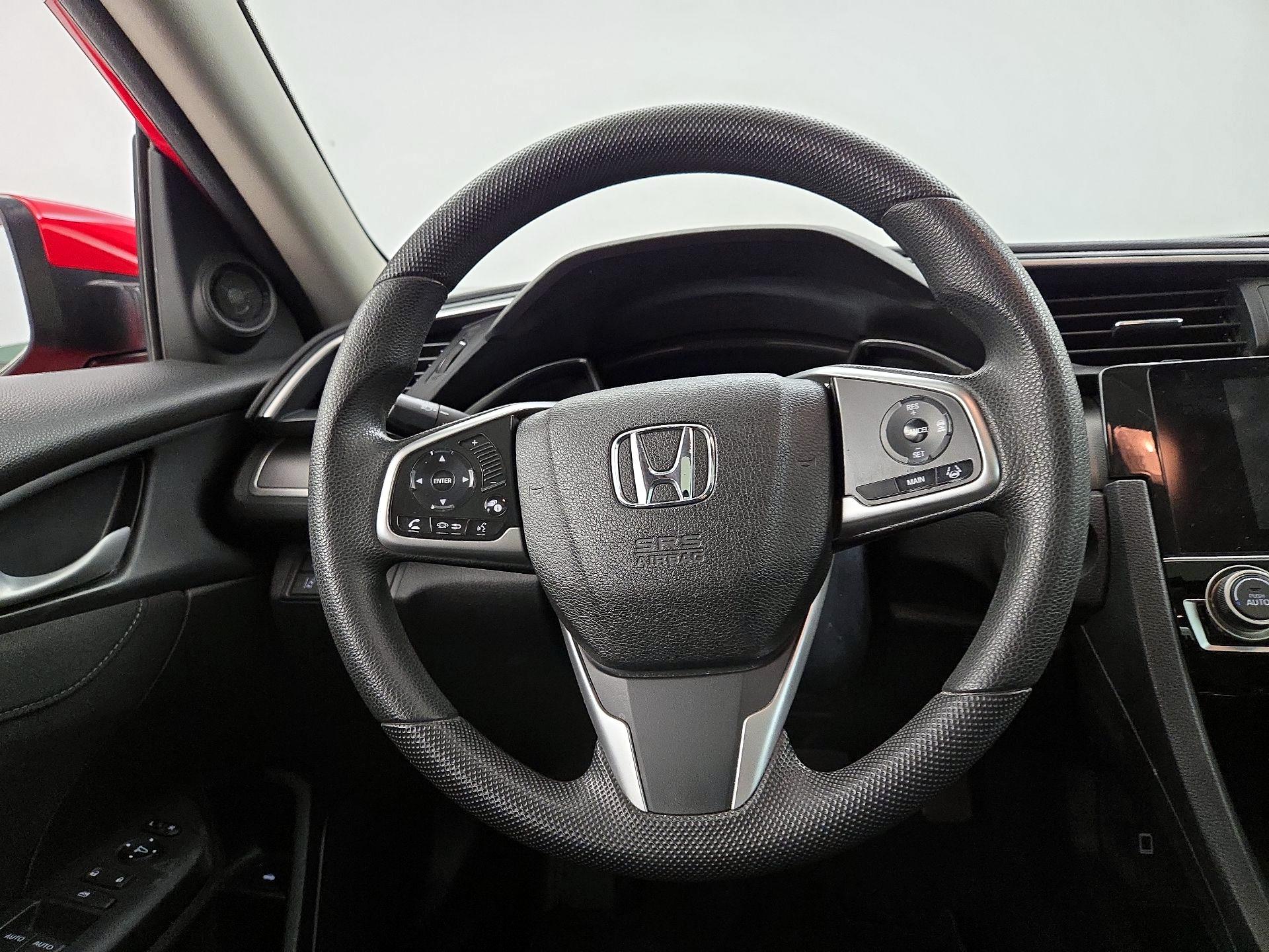 Thumbnail: 2017 Honda Civic - 10