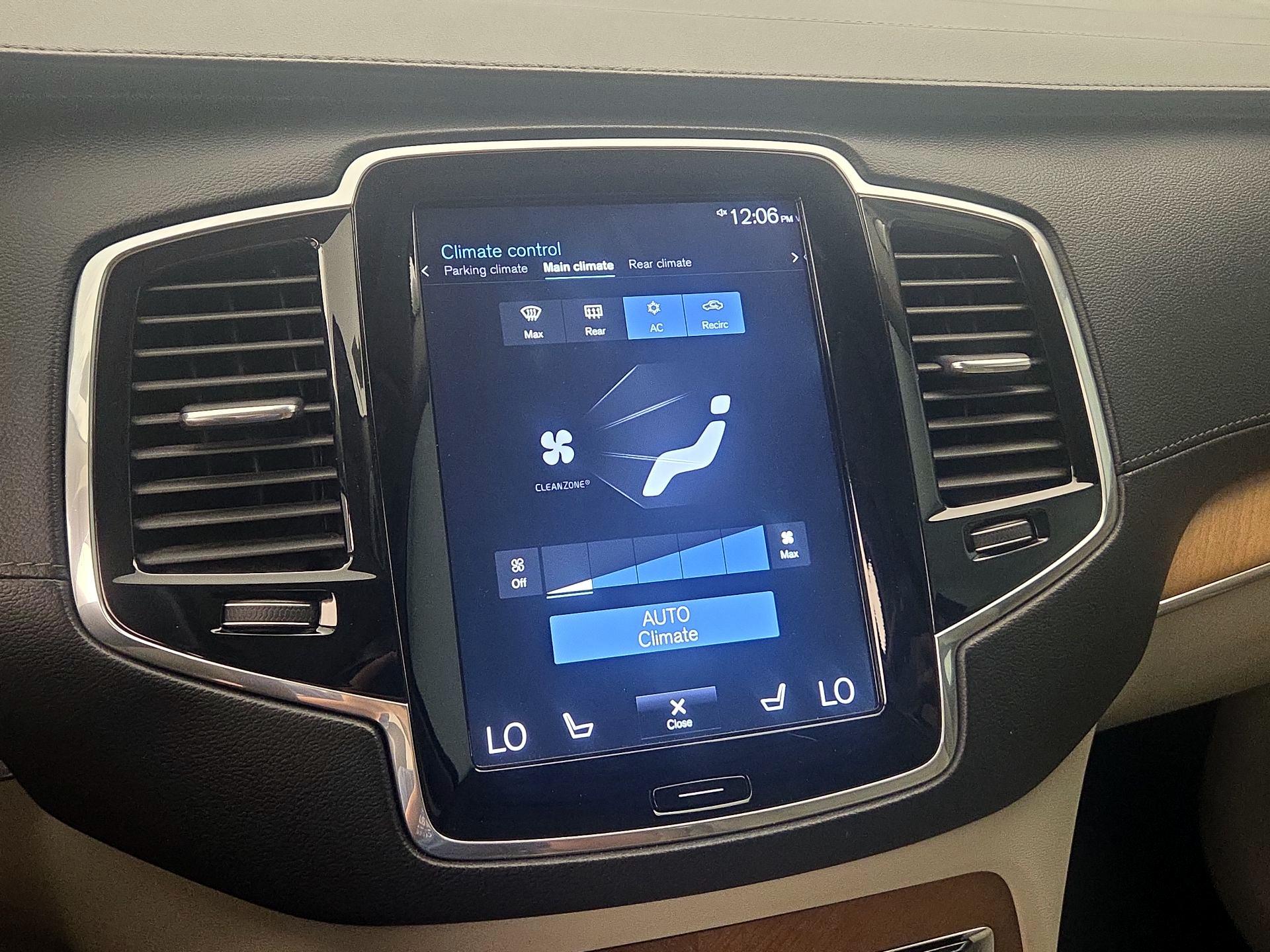 Thumbnail: 2019 Volvo XC90 - 17