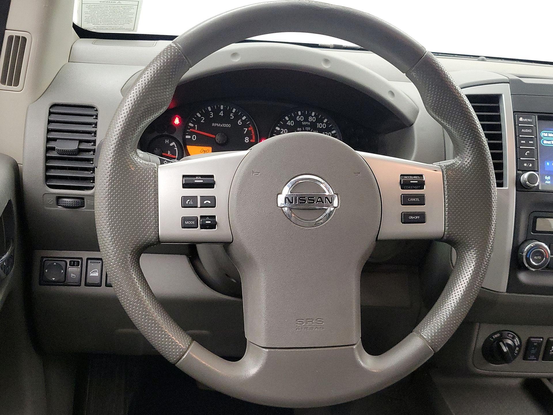 Thumbnail: 2020 Nissan Frontier - 10