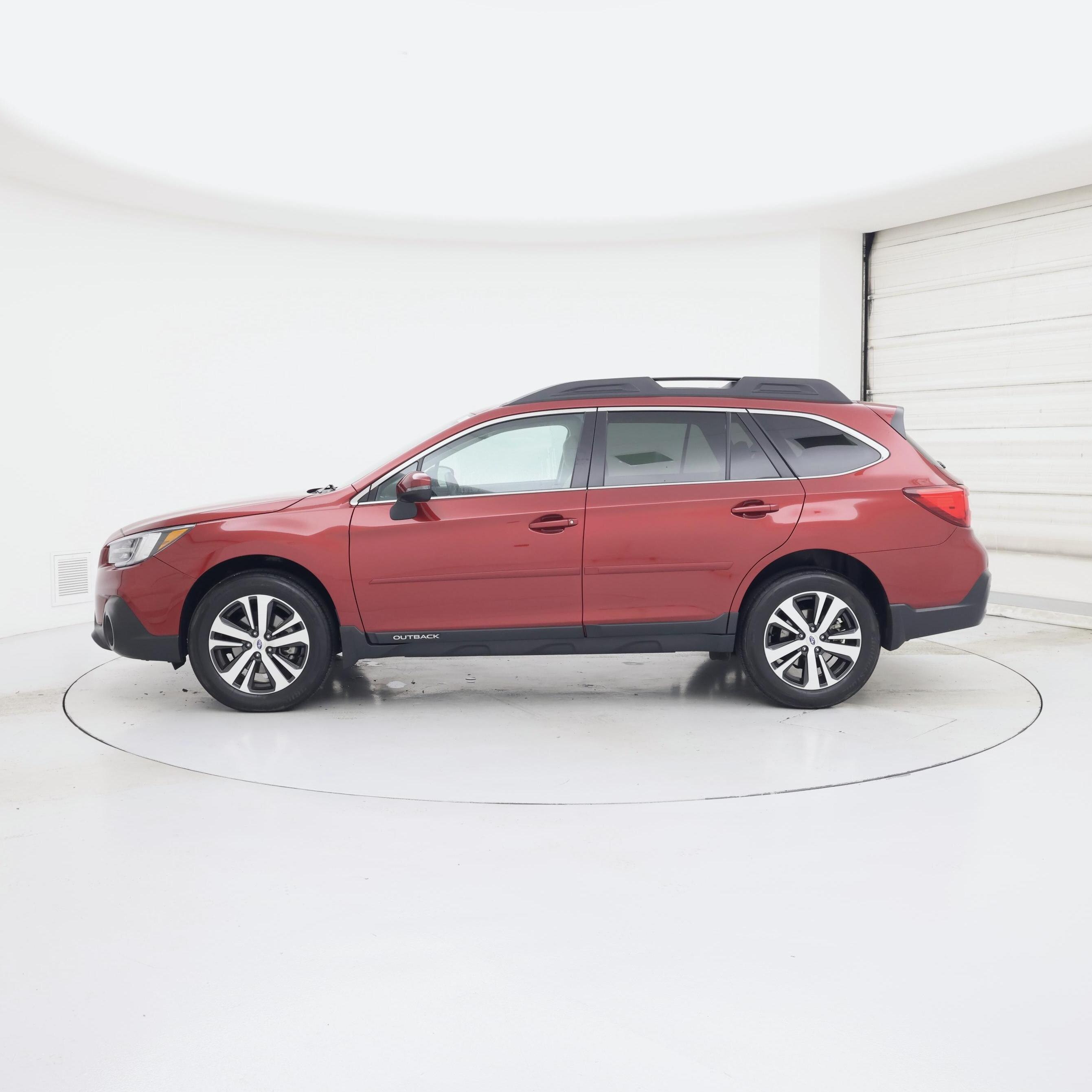 Thumbnail: 2018 Subaru Outback - 3