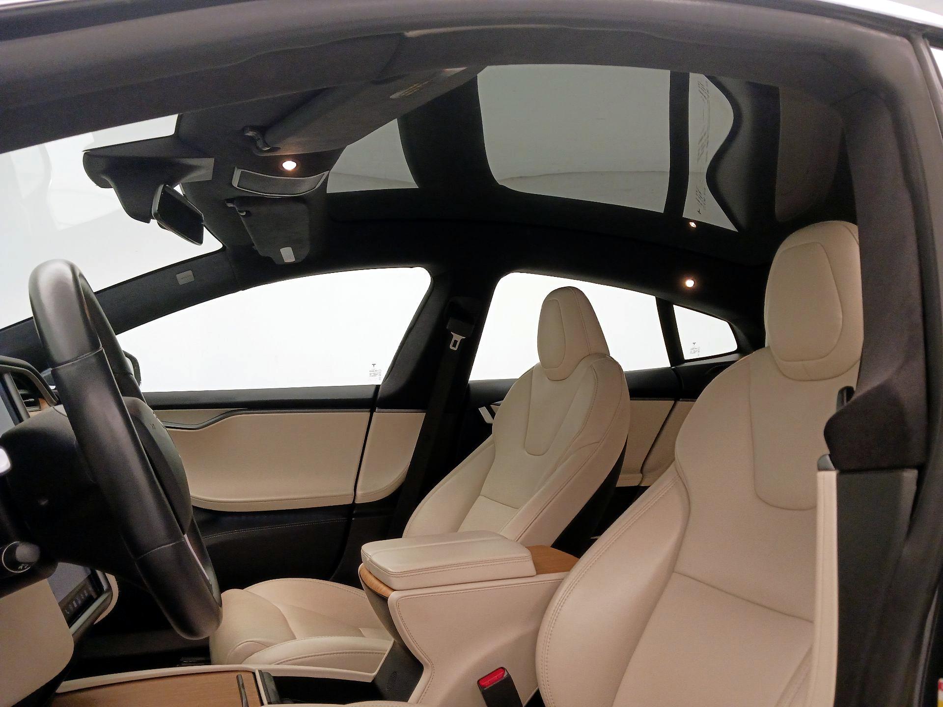 Thumbnail: 2021 Tesla Model S - 18