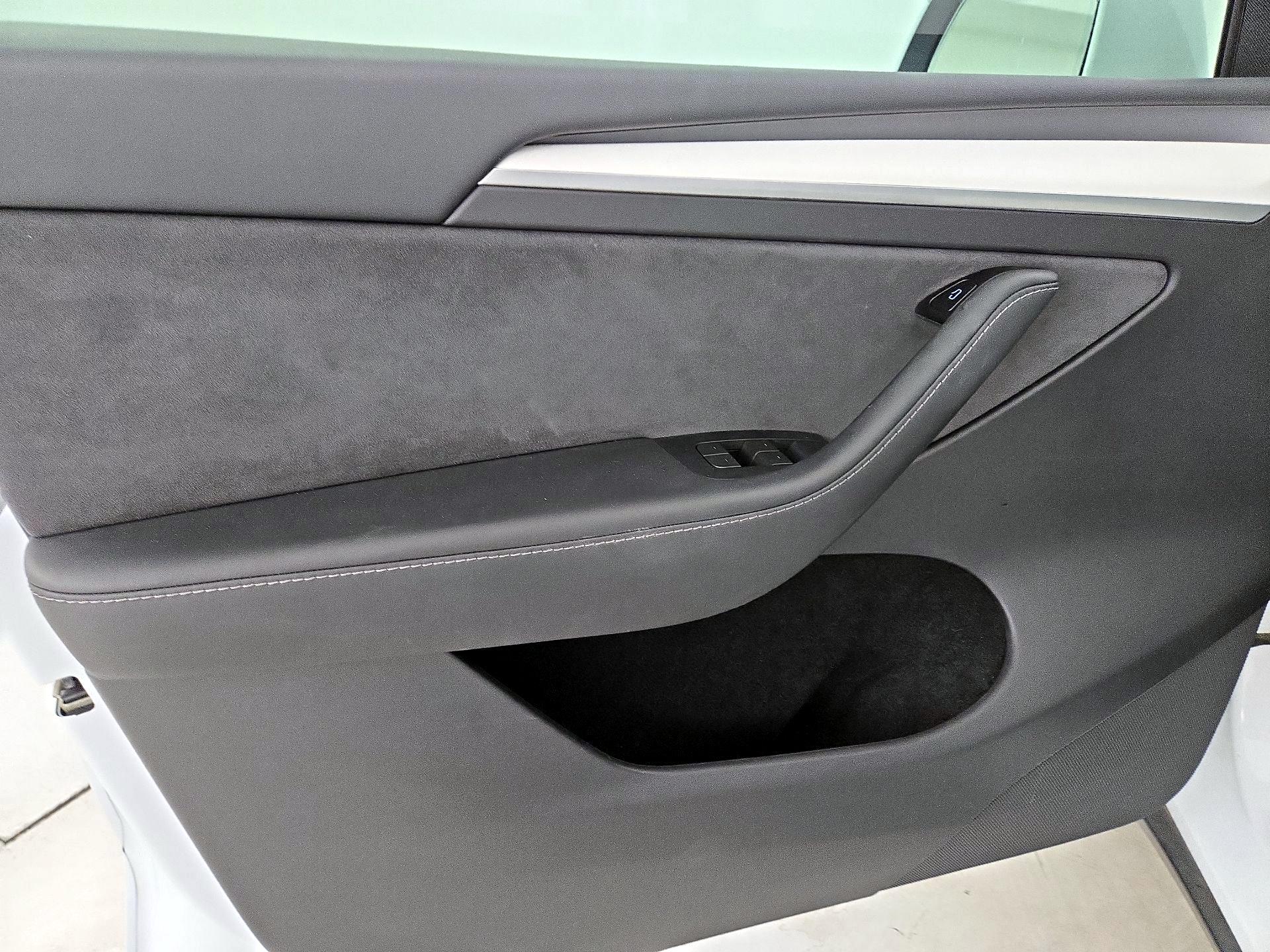 Thumbnail: 2024 Tesla Model Y - 12