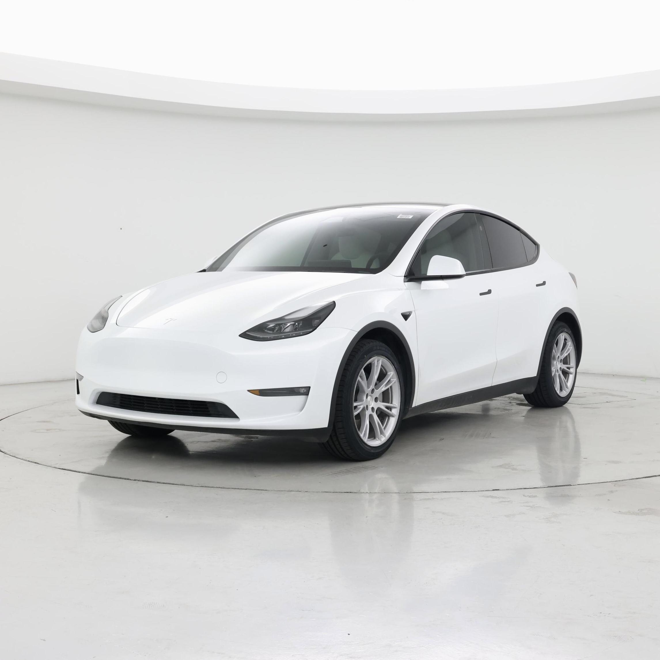 Thumbnail: 2024 Tesla Model Y - 4