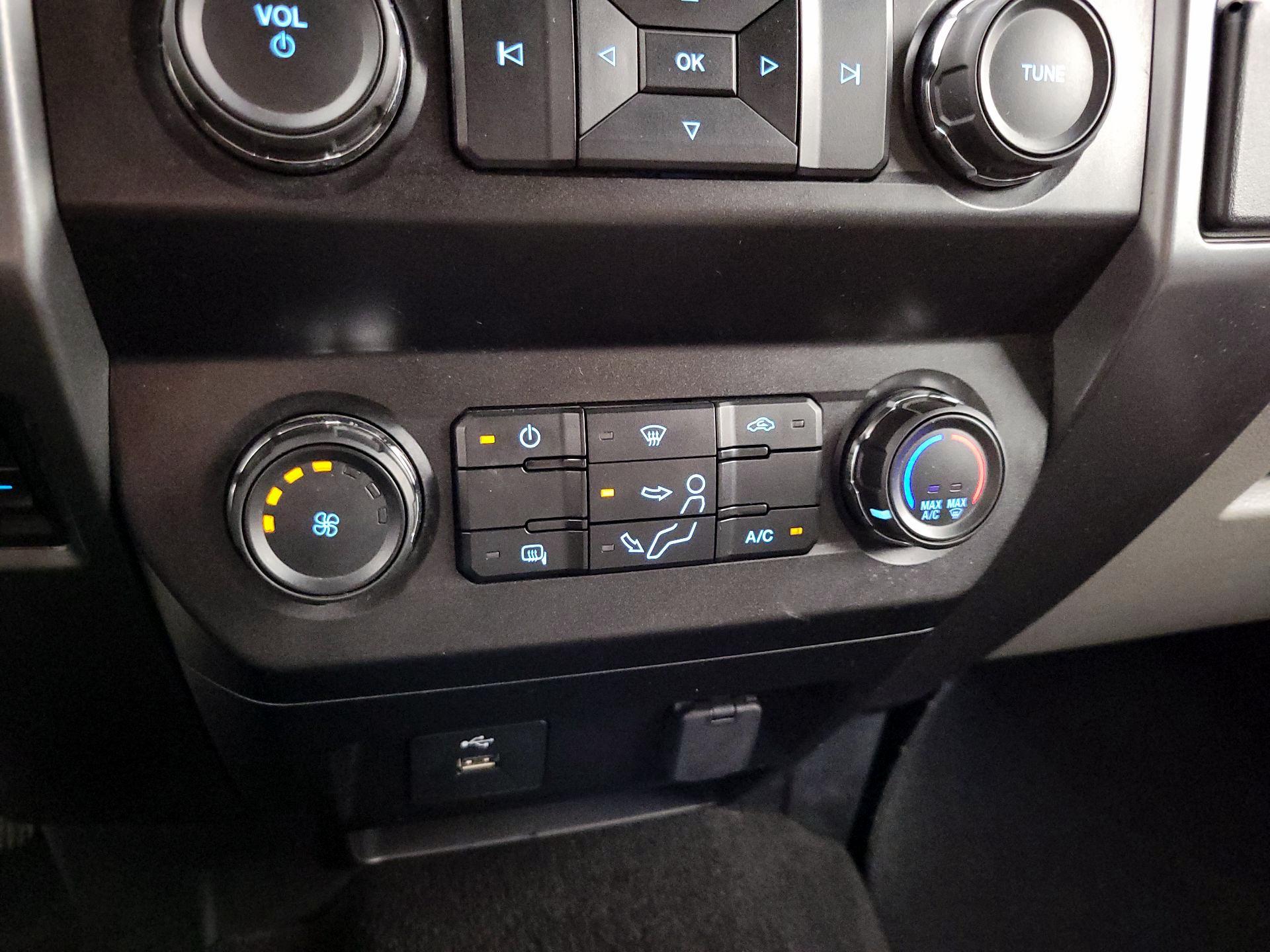Thumbnail: 2019 Ford F-250 - 16