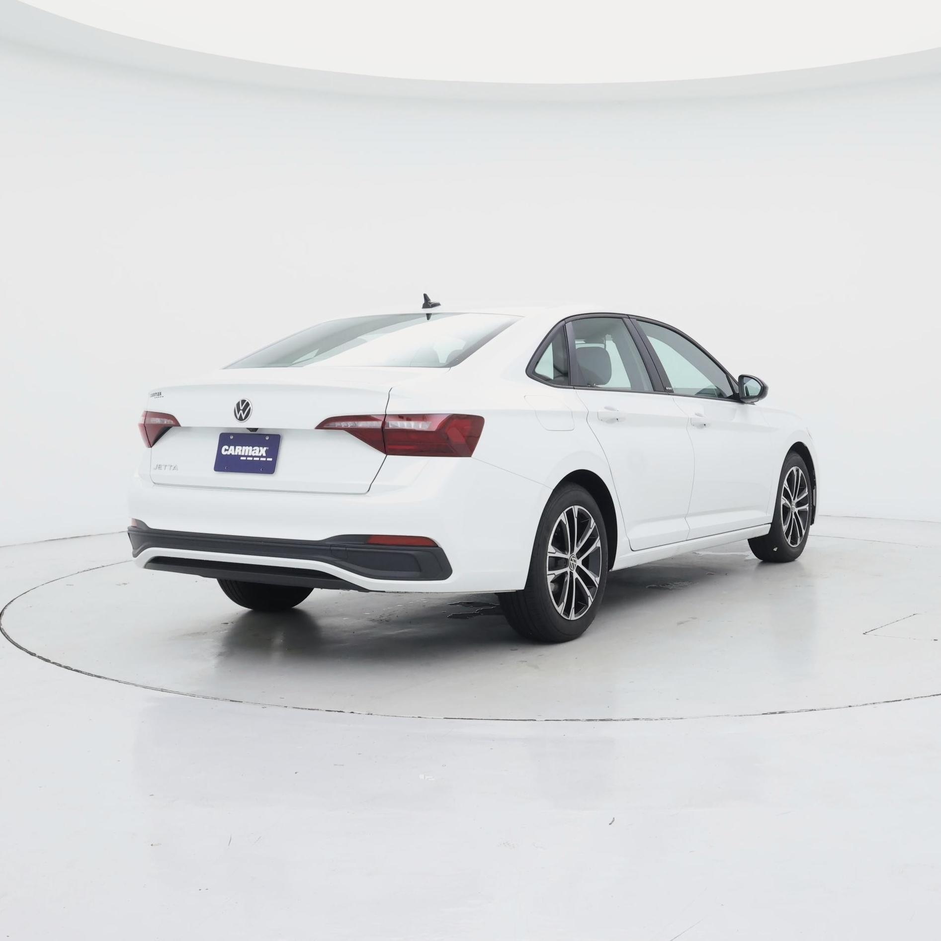 Thumbnail: 2024 Volkswagen Jetta - 8