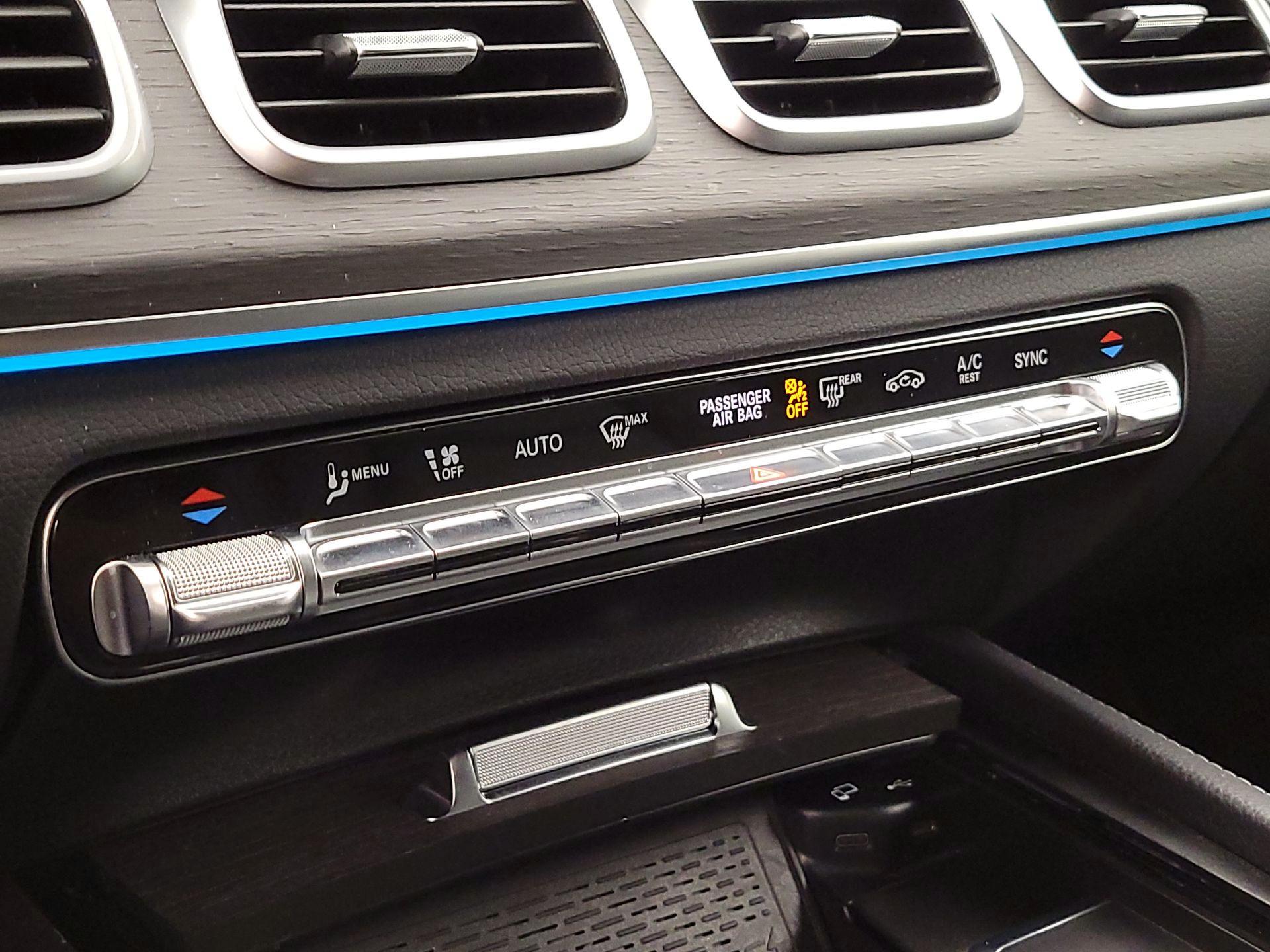 Thumbnail: 2021 Mercedes-Benz GLS - 17