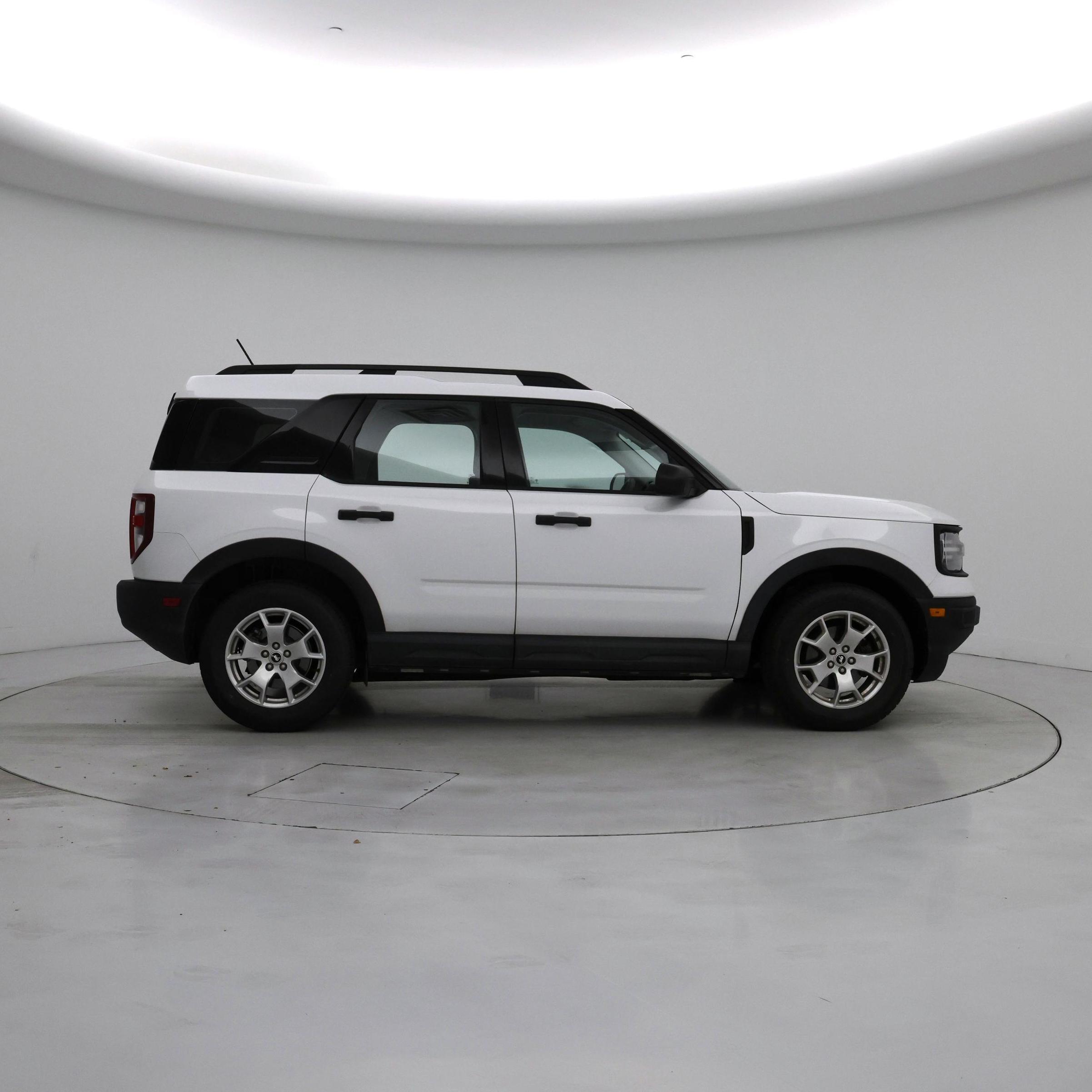 Thumbnail: 2022 Ford Bronco Sport - 7