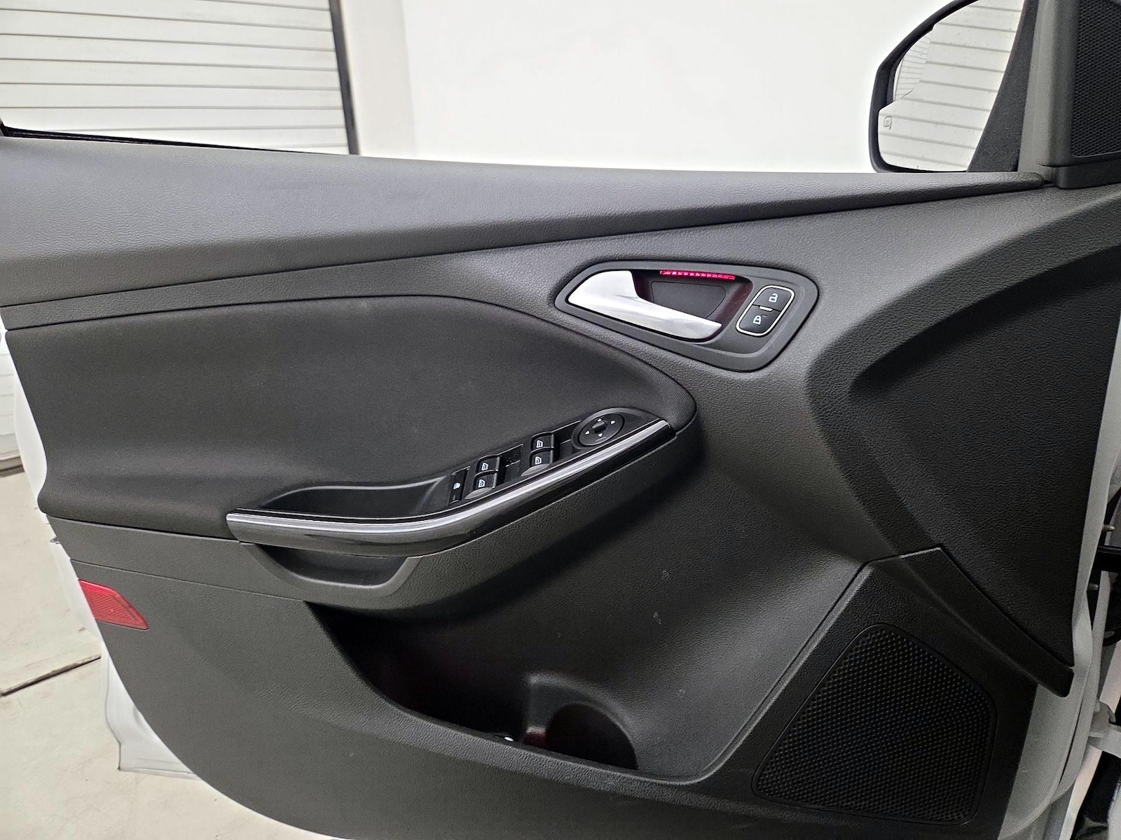2016 Ford Focus Titanium - Photo 13