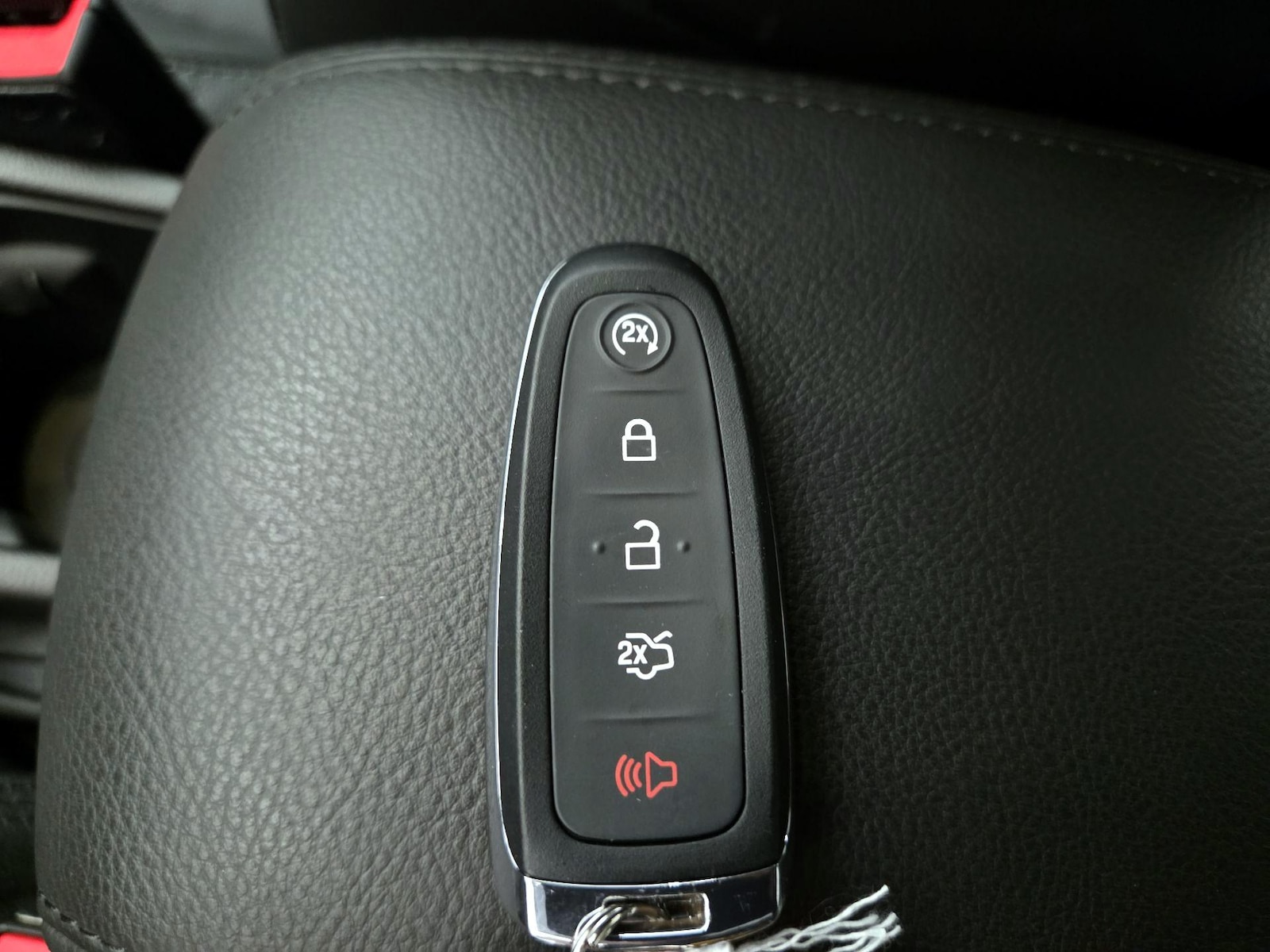 2016 Ford Focus Titanium - Photo 24