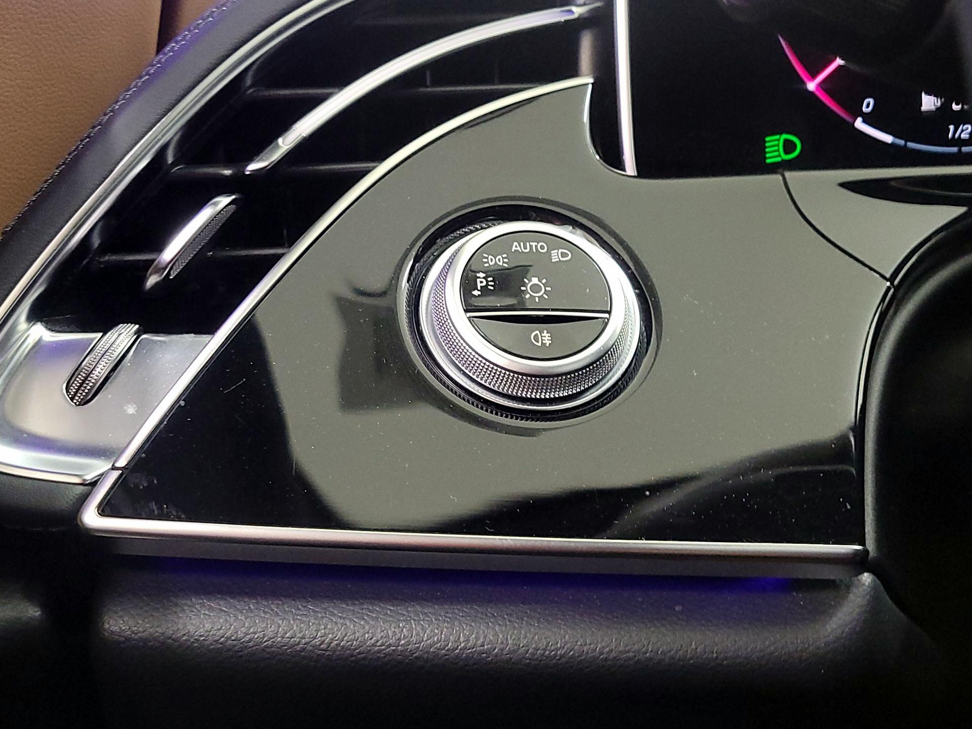 Thumbnail: 2024 Mercedes-Benz E-Class - 13