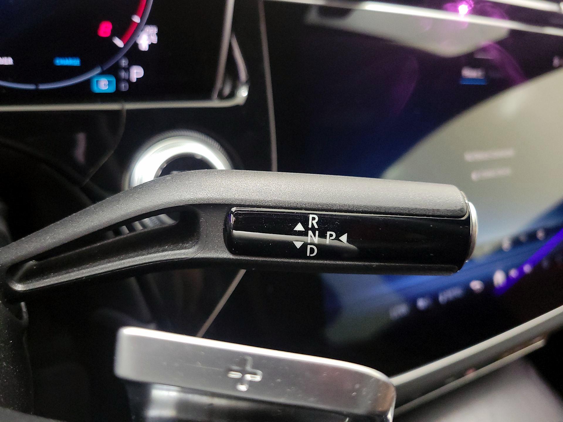 Thumbnail: 2024 Mercedes-Benz E-Class - 18