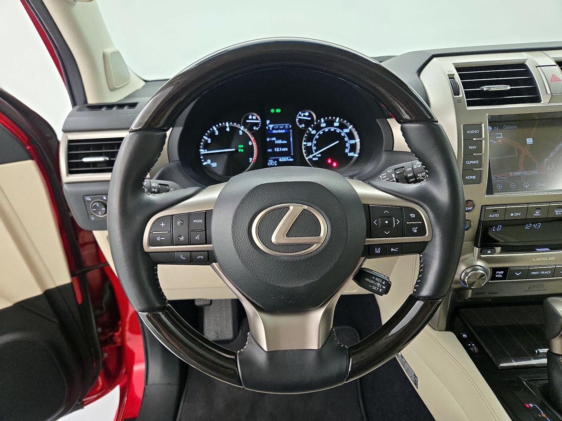 Thumbnail: 2021 Lexus GX - 10