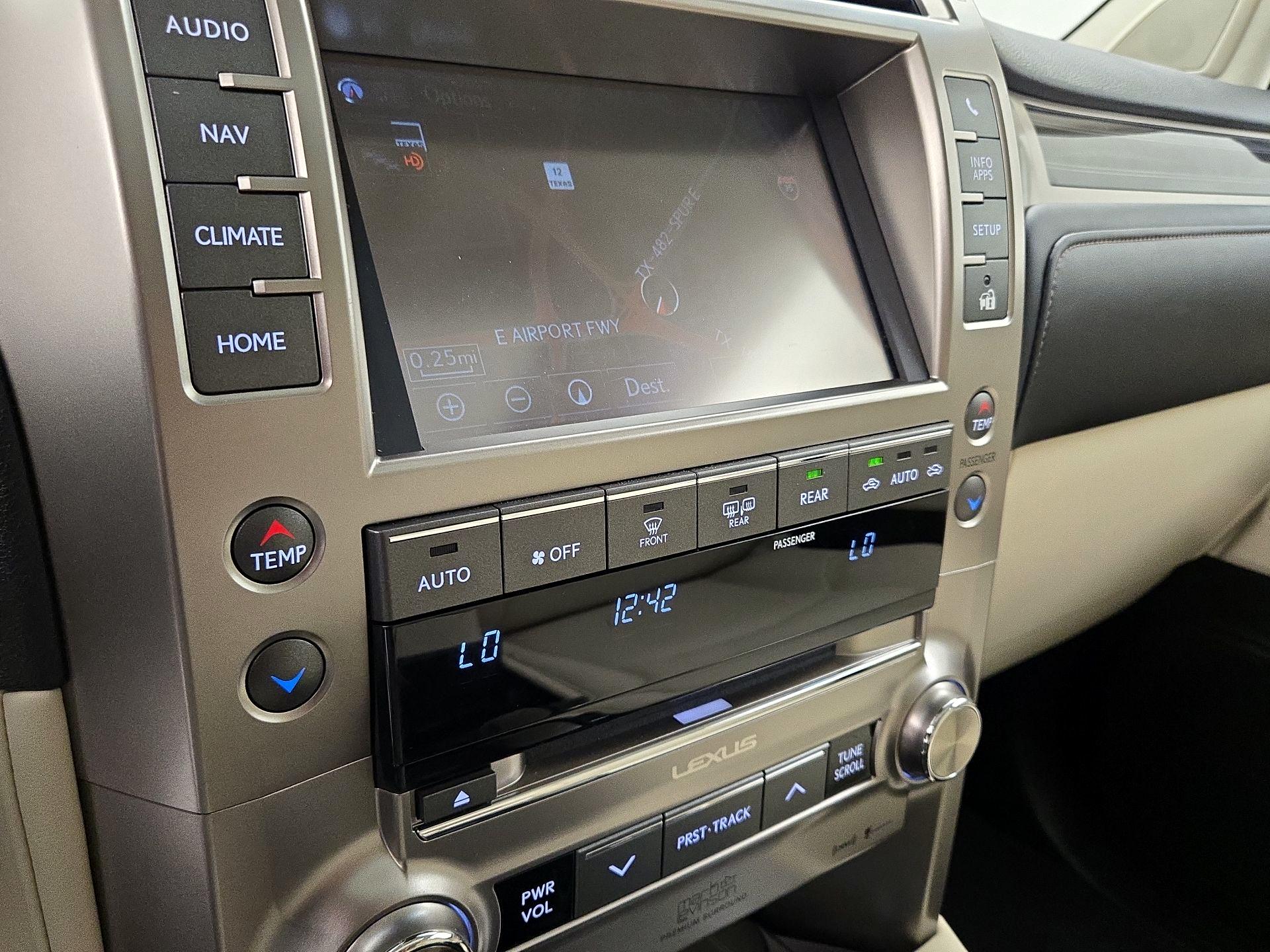 Thumbnail: 2021 Lexus GX - 17