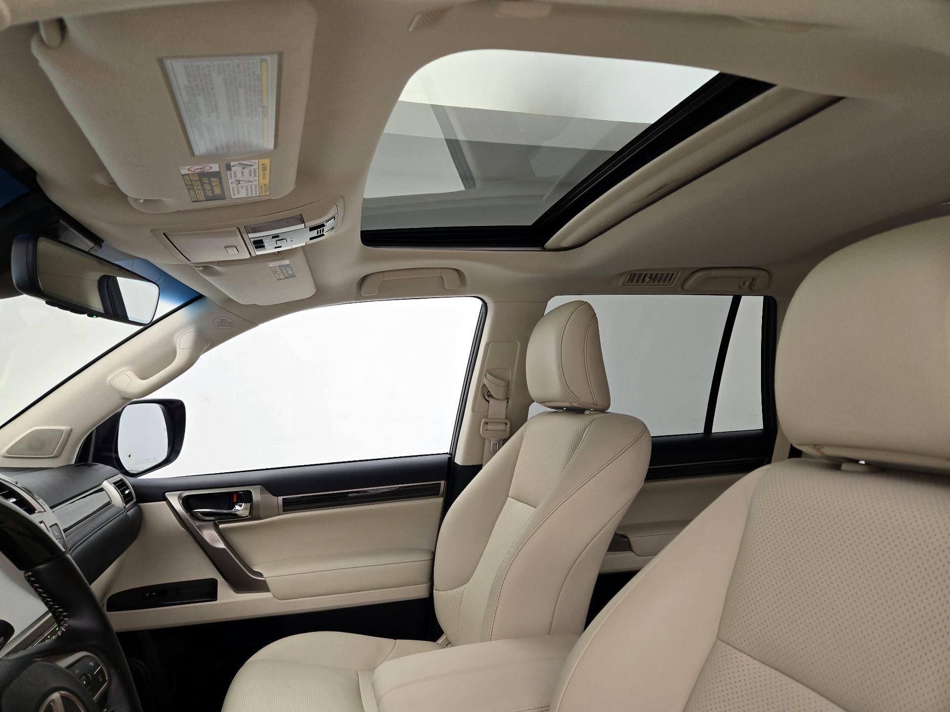 Thumbnail: 2021 Lexus GX - 20
