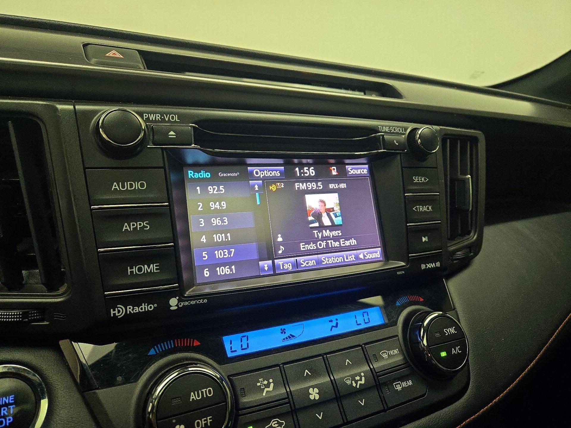 Thumbnail: 2018 Toyota RAV4 - 15