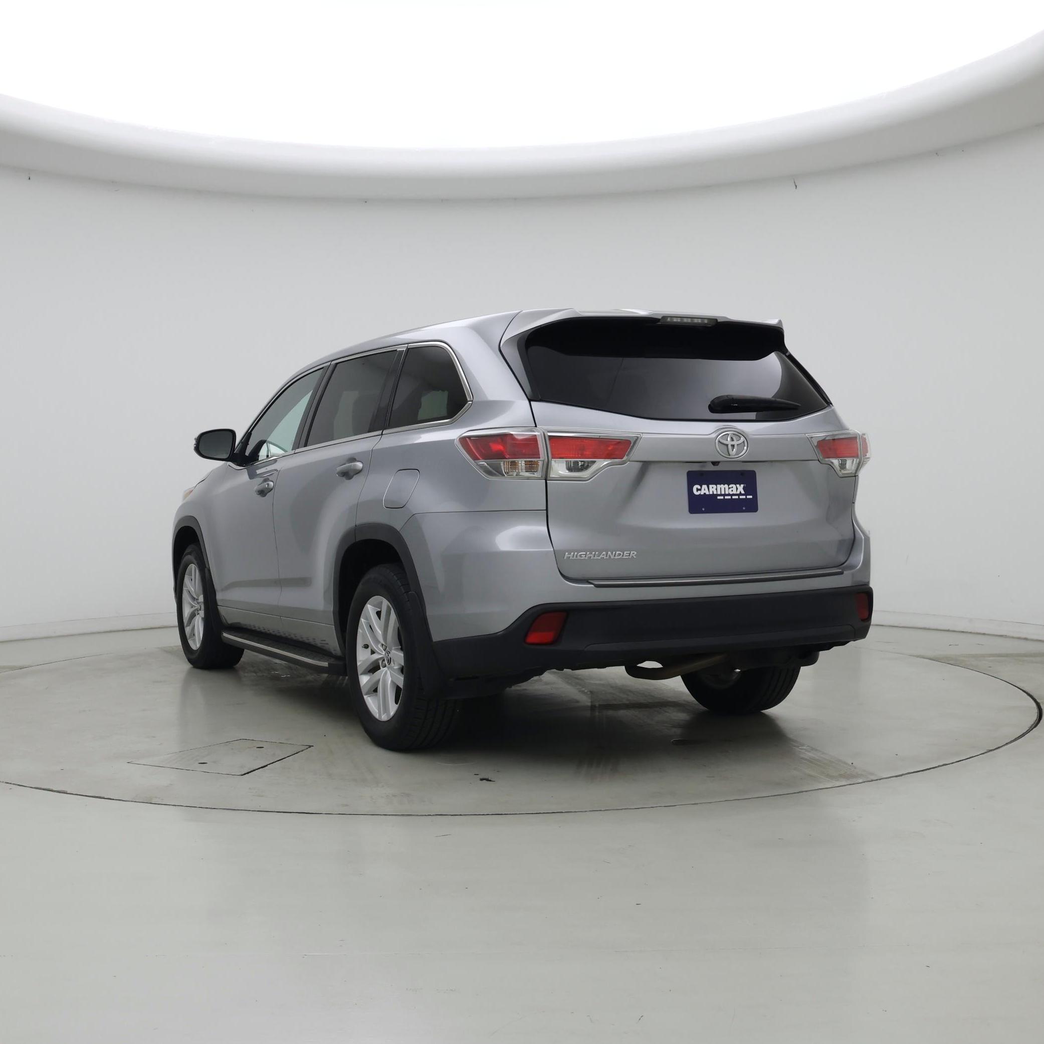 Thumbnail: 2016 Toyota Highlander - 2