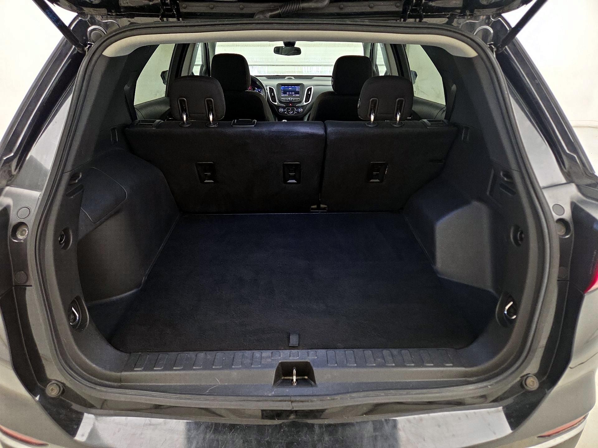 Thumbnail: 2020 Chevrolet Equinox - 20