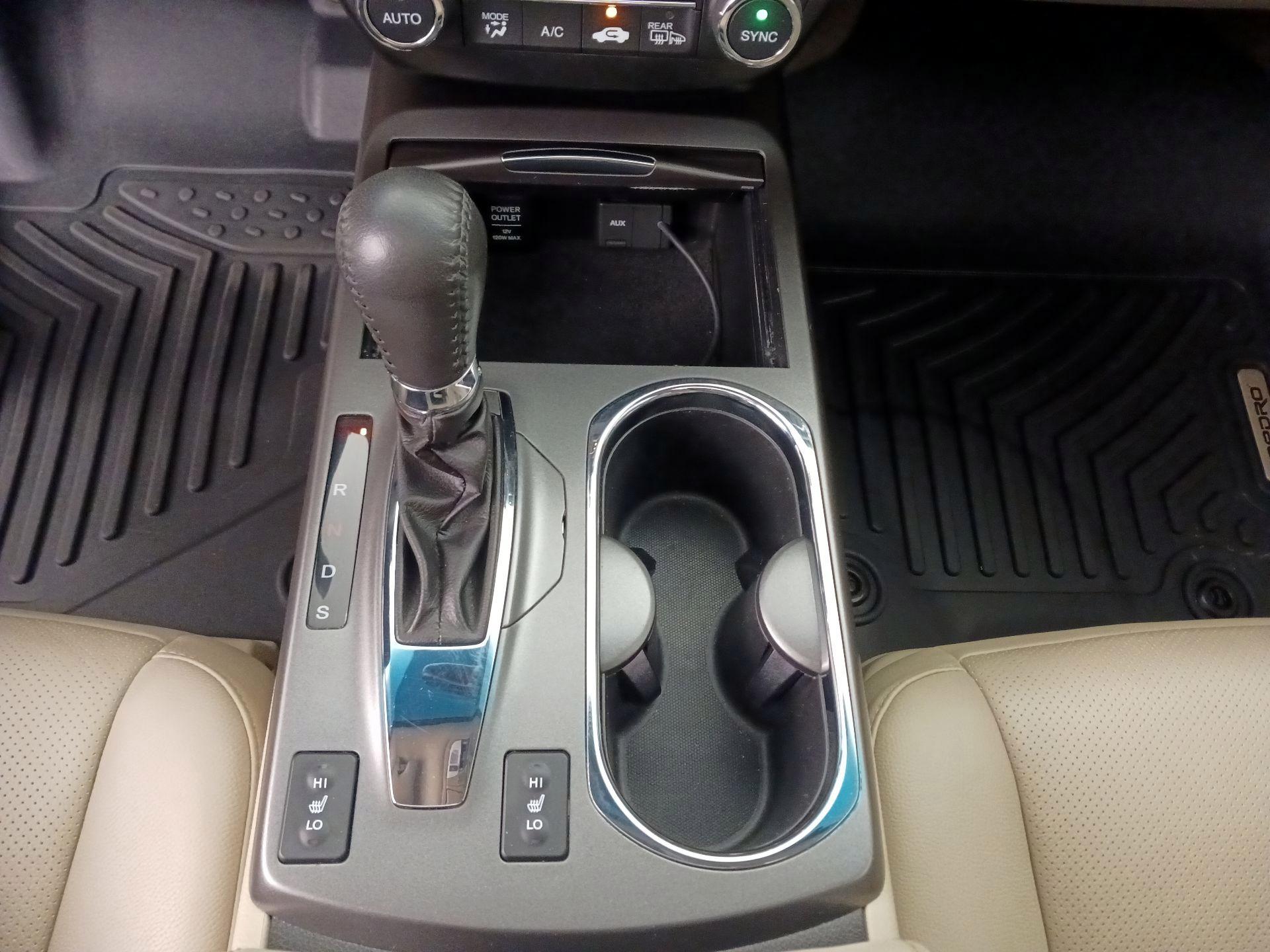 Thumbnail: 2014 Acura RDX - 18