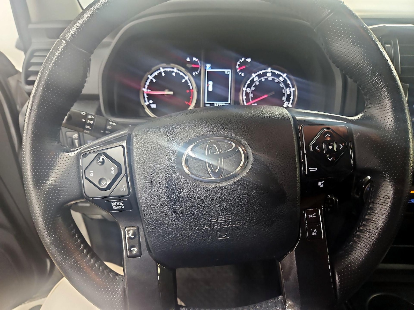 2022 Toyota 4Runner TRD Off-Road Premium - Photo 11