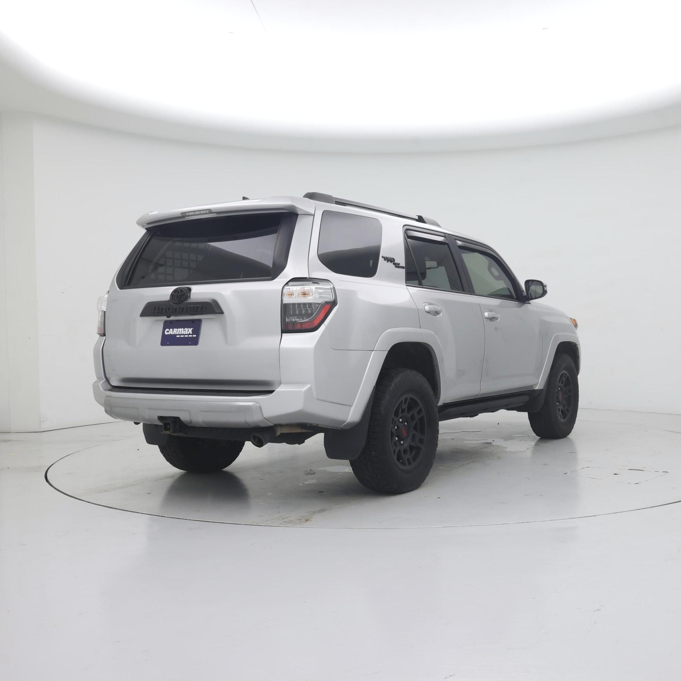 Thumbnail: 2022 Toyota 4Runner - 8