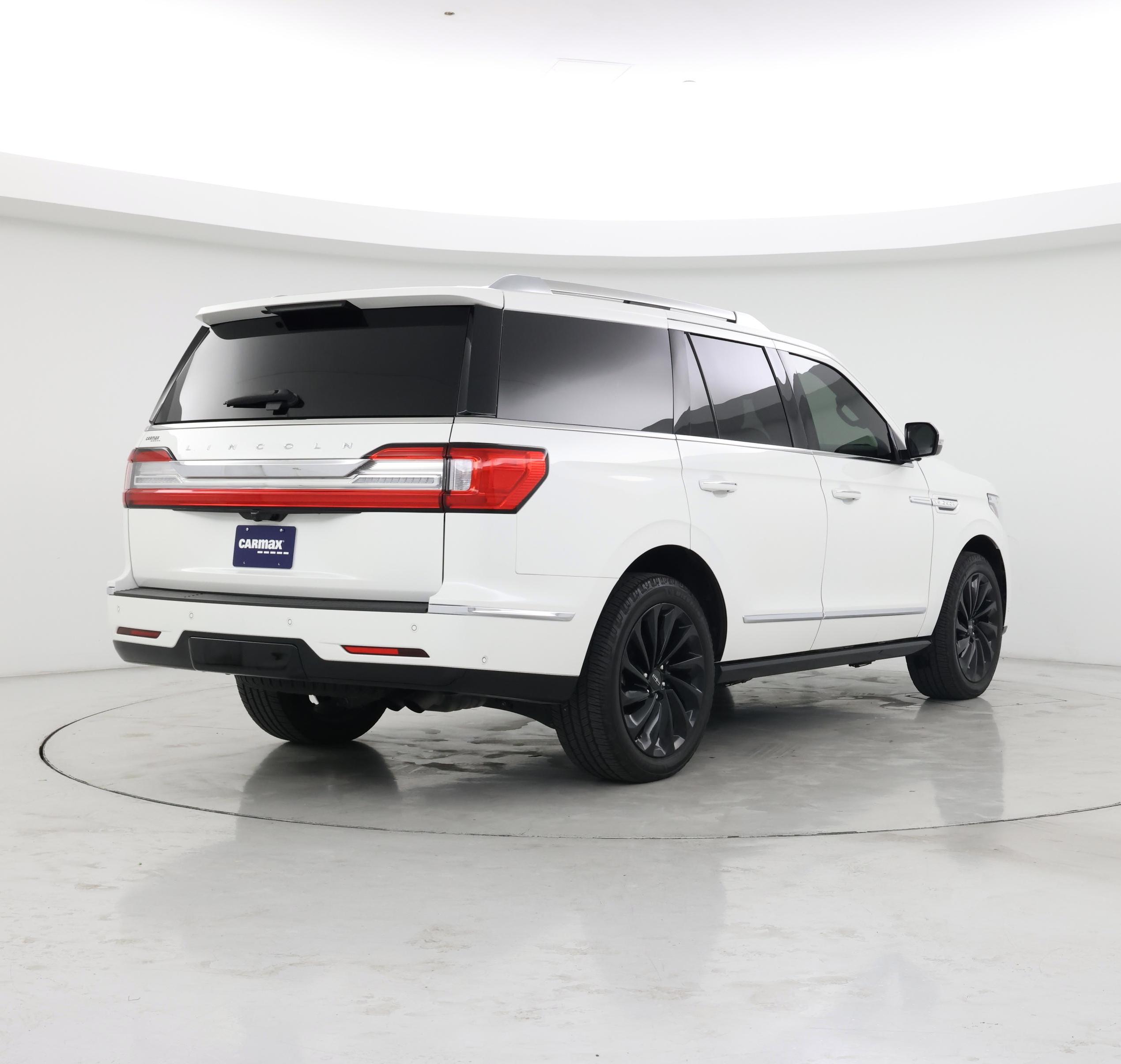 Thumbnail: 2020 Lincoln Navigator - 8