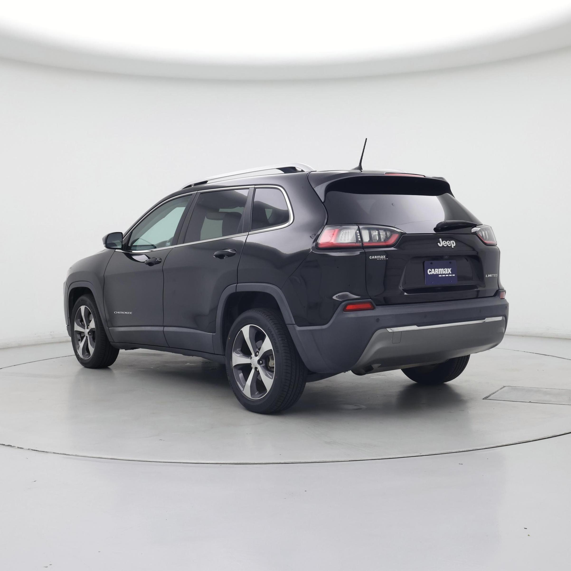 Thumbnail: 2019 Jeep Cherokee - 2