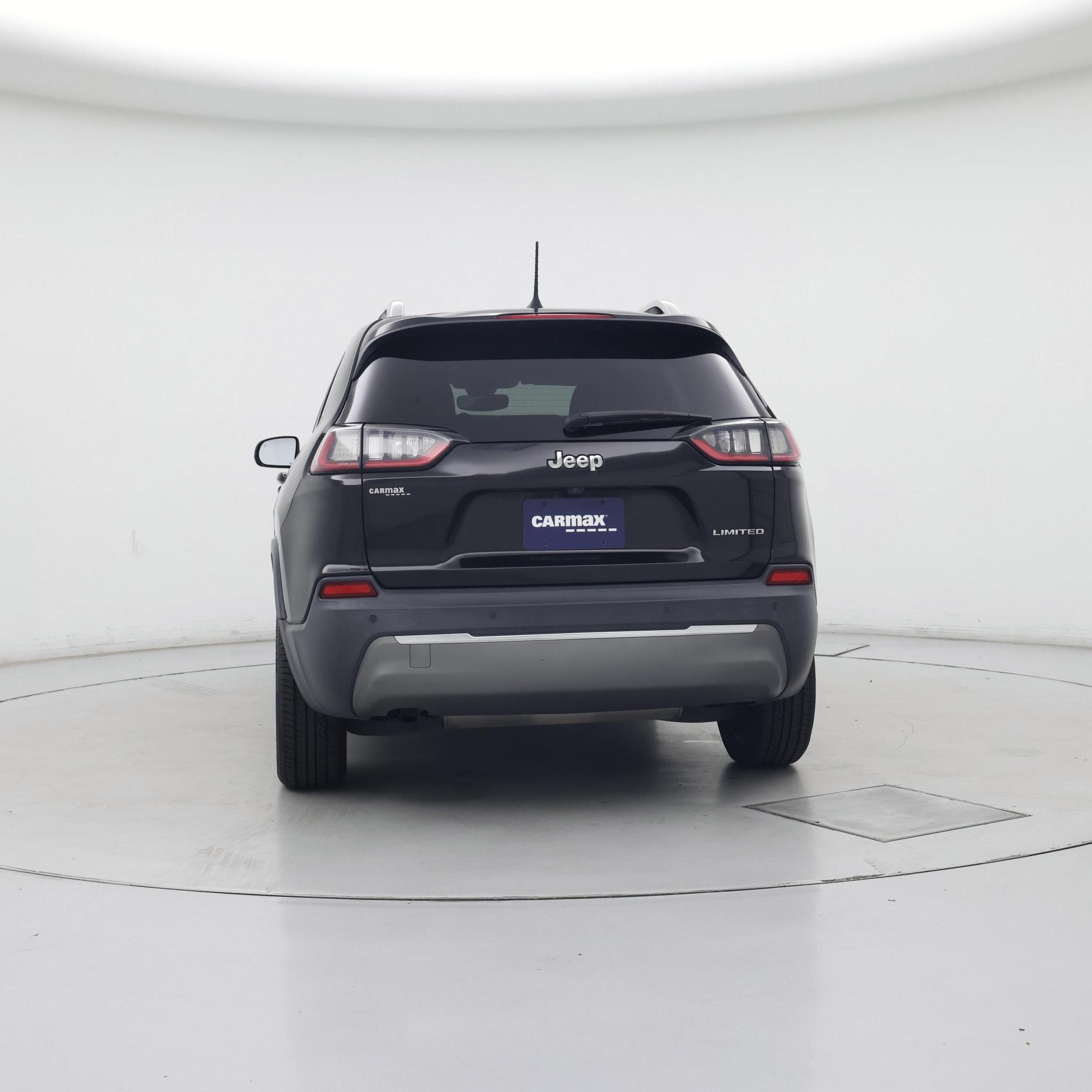 Thumbnail: 2019 Jeep Cherokee - 6