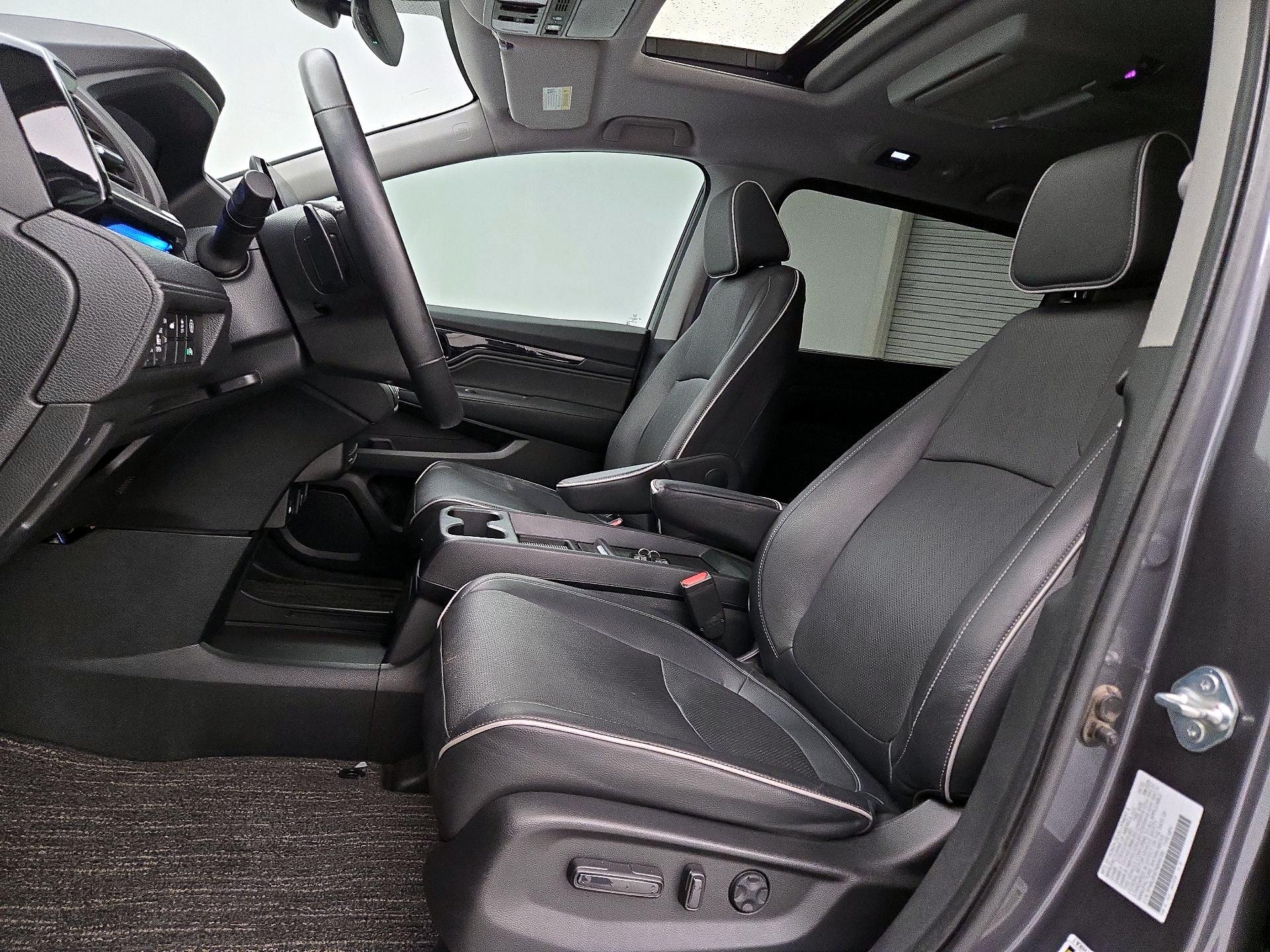 Thumbnail: 2022 Honda Odyssey - 11