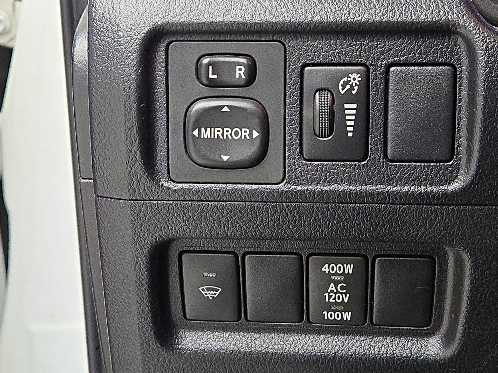 Thumbnail: 2019 Toyota 4Runner - 13