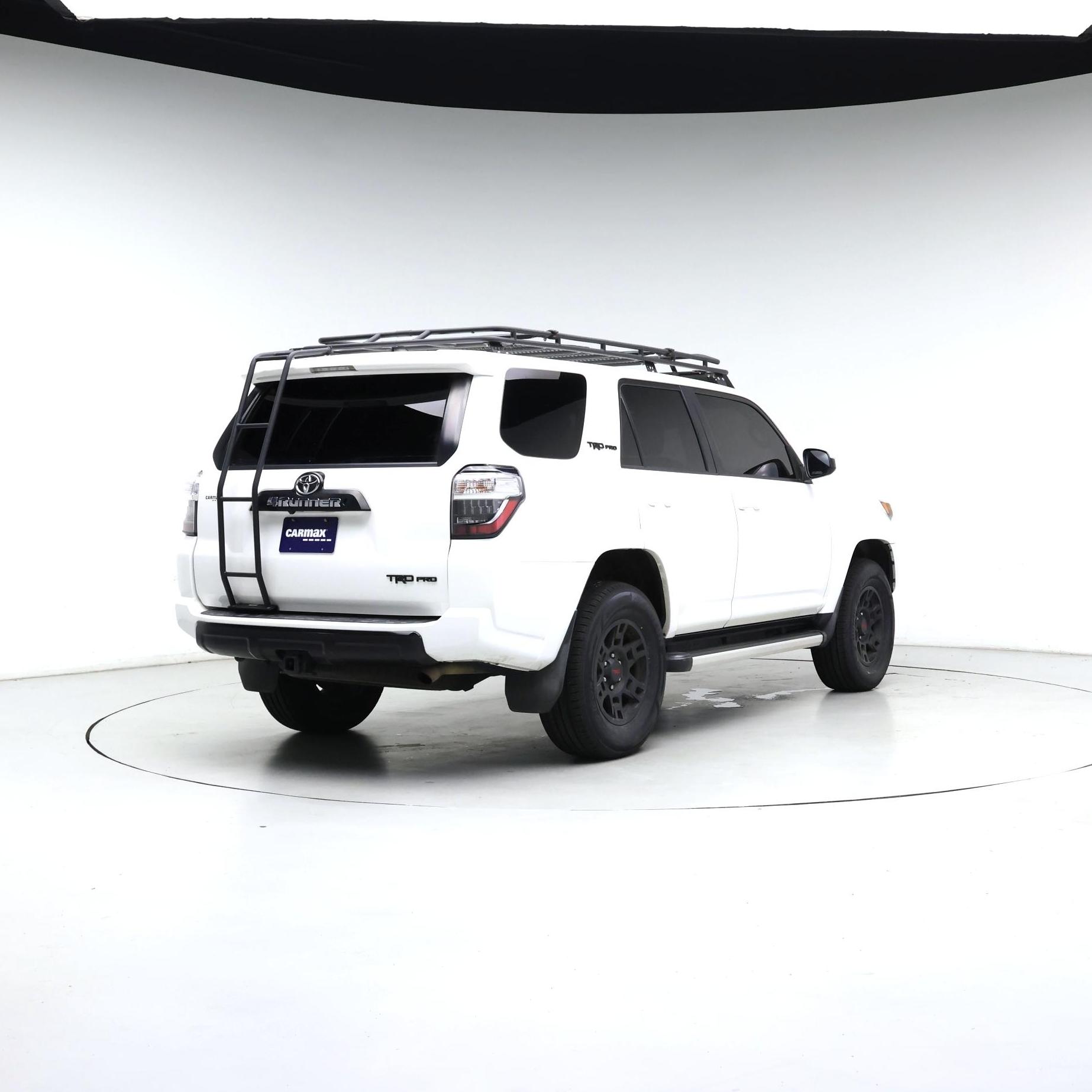 Thumbnail: 2019 Toyota 4Runner - 8
