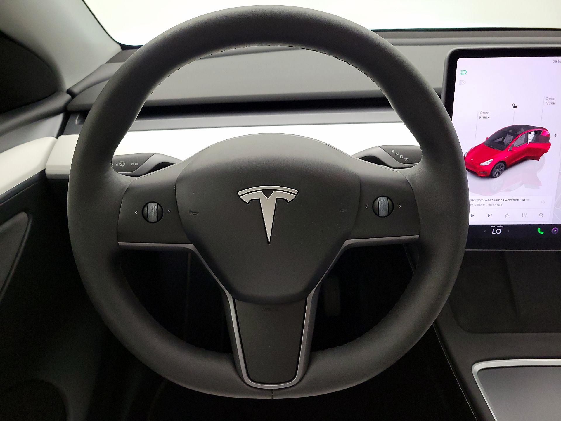 Thumbnail: 2024 Tesla Model Y - 10