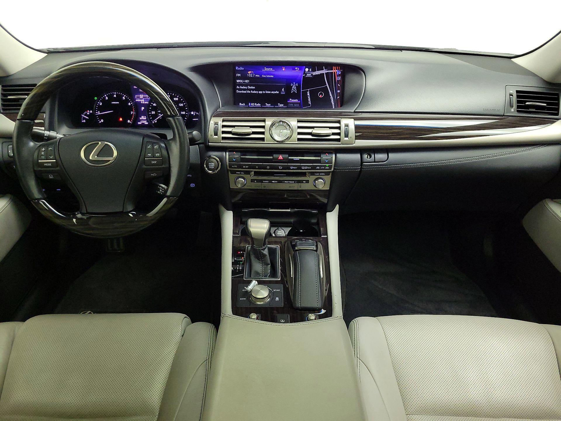 Thumbnail: 2017 Lexus LS - 9
