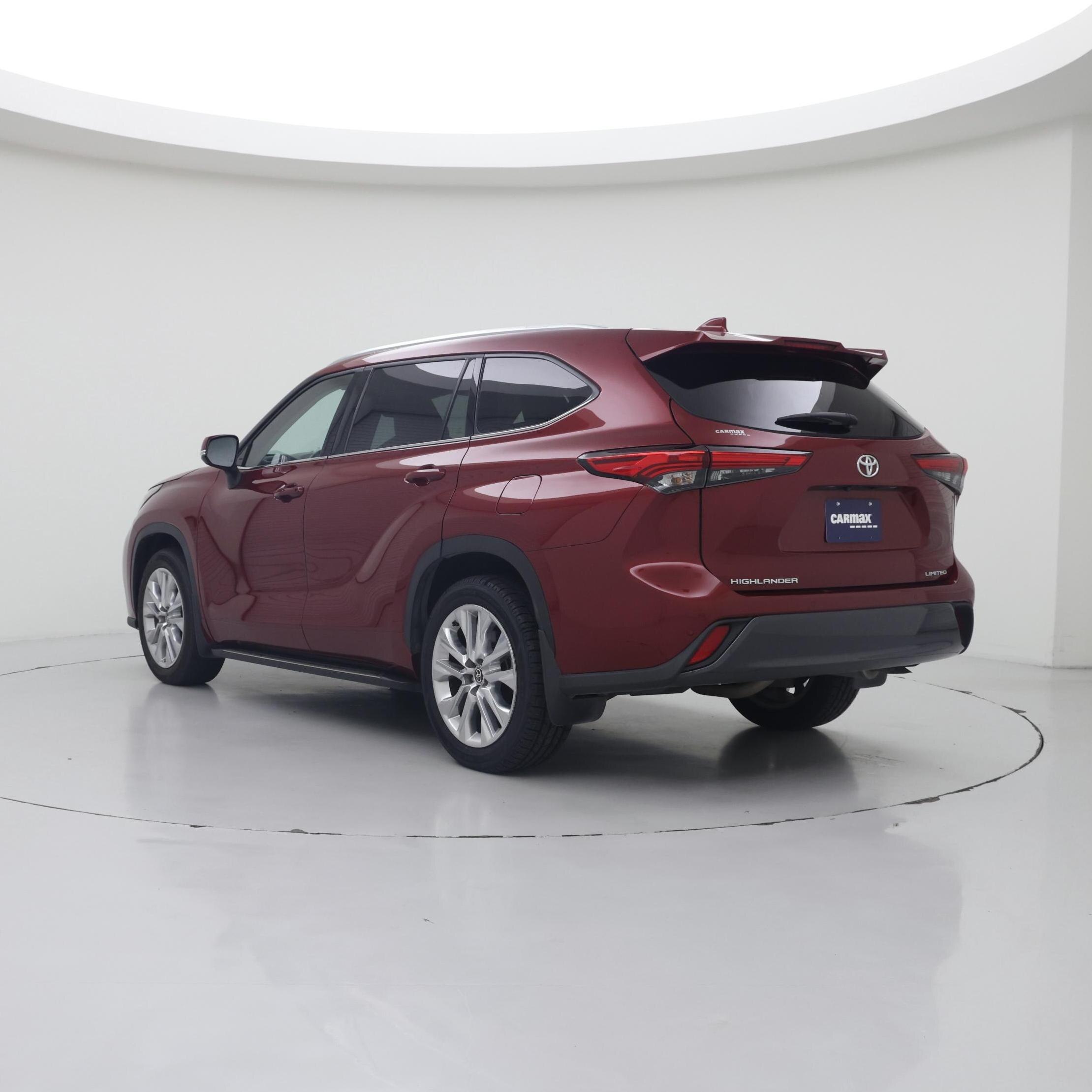 Thumbnail: 2020 Toyota Highlander - 2