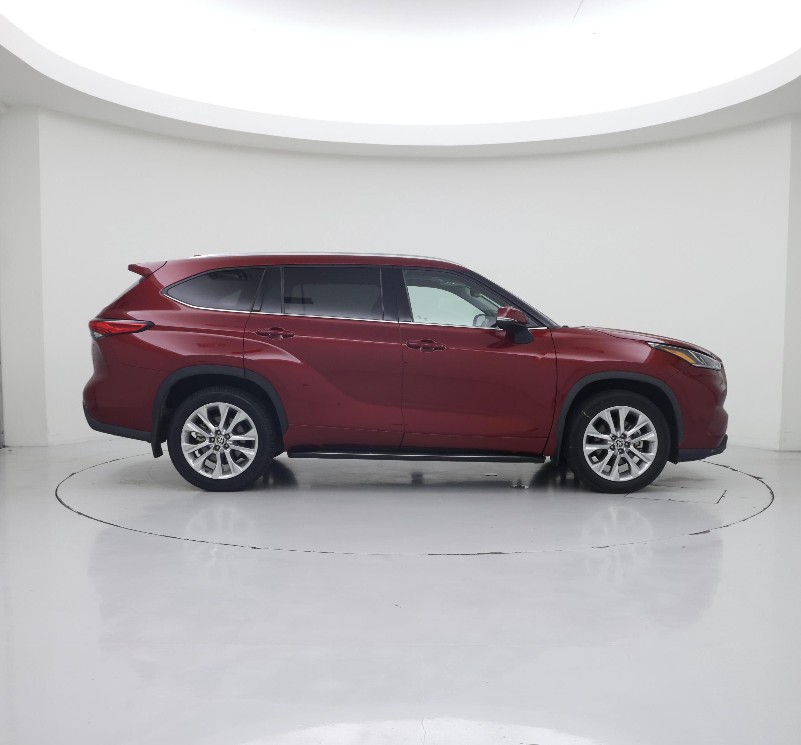 Thumbnail: 2020 Toyota Highlander - 7