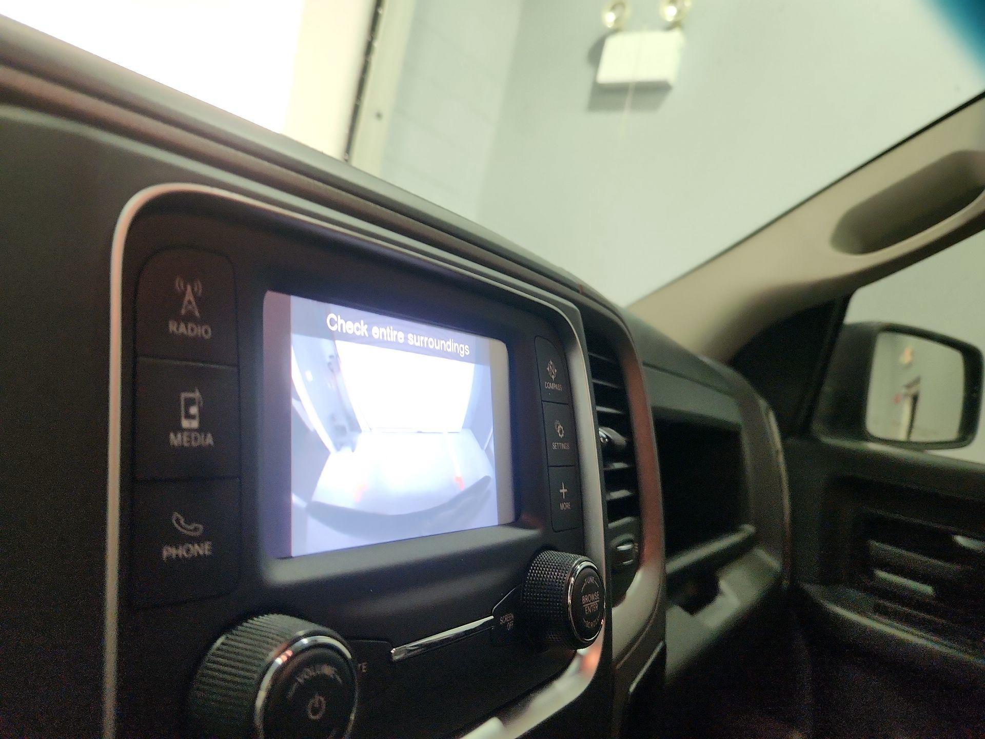 Thumbnail: 2021 RAM 1500 Classic - 14