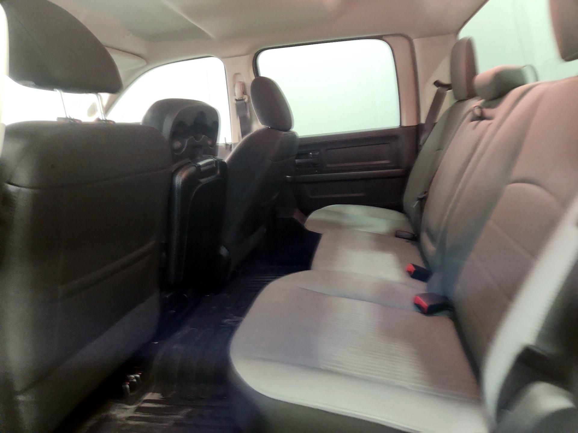 Thumbnail: 2021 RAM 1500 Classic - 18