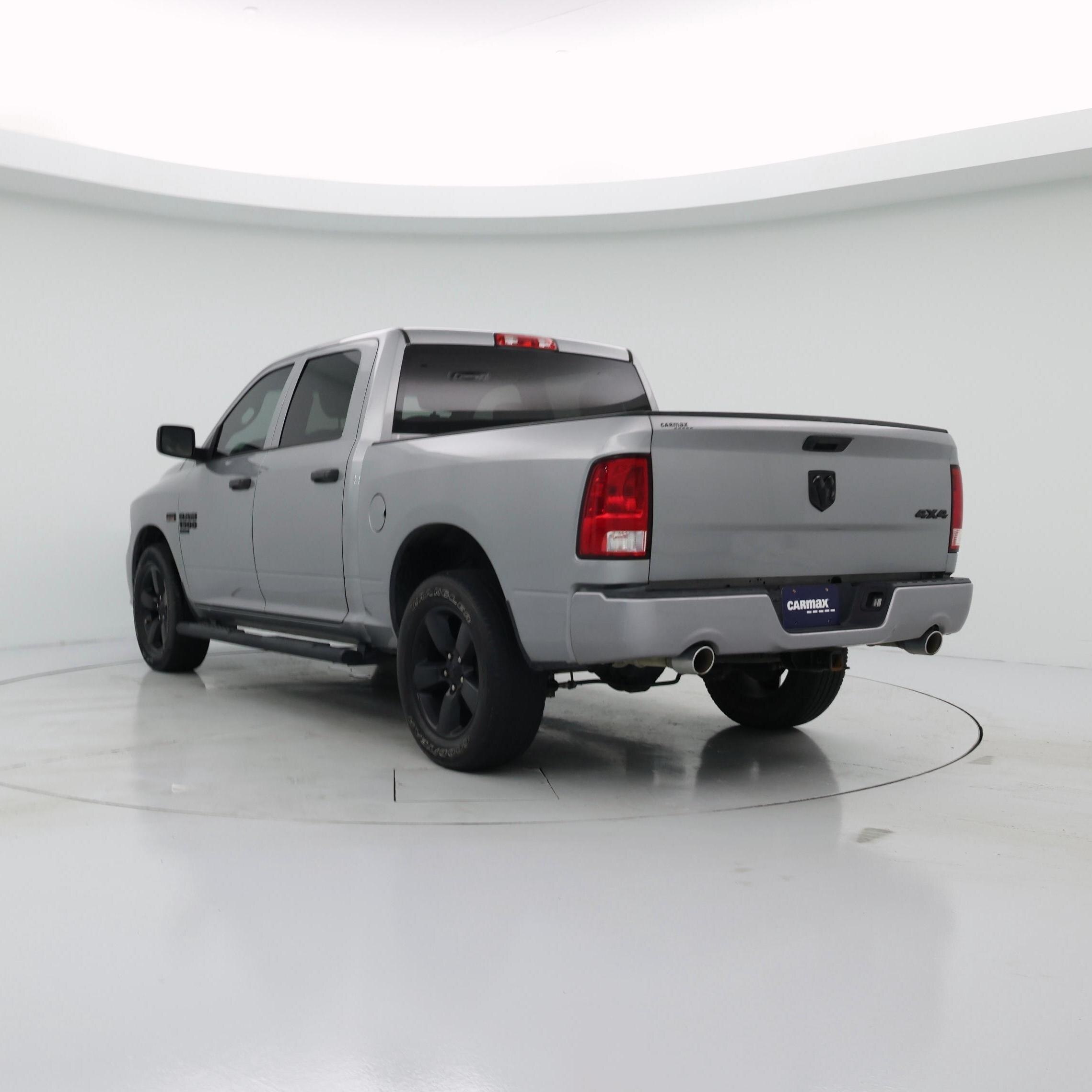 Thumbnail: 2021 RAM 1500 Classic - 2