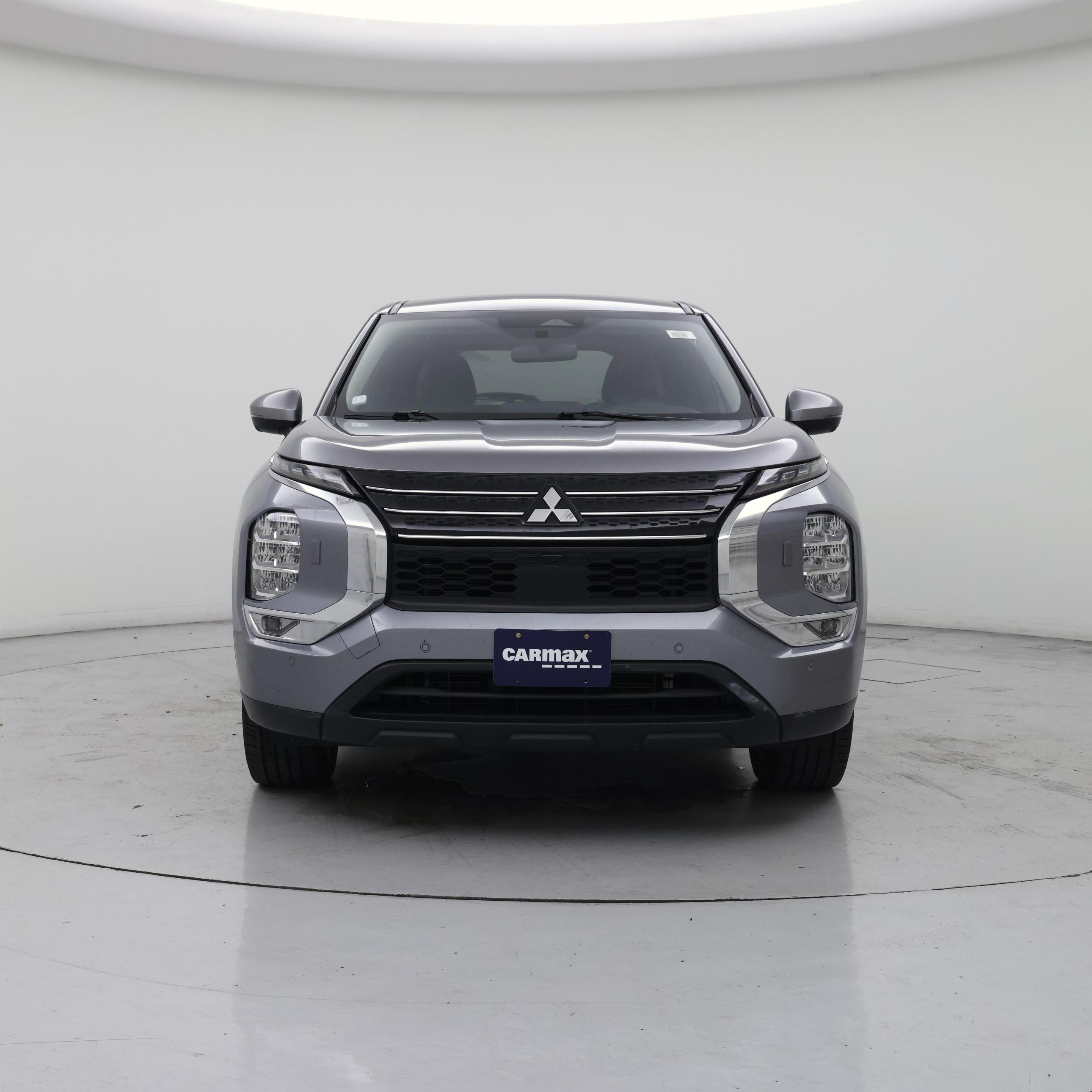 Thumbnail: 2024 Mitsubishi Outlander - 5