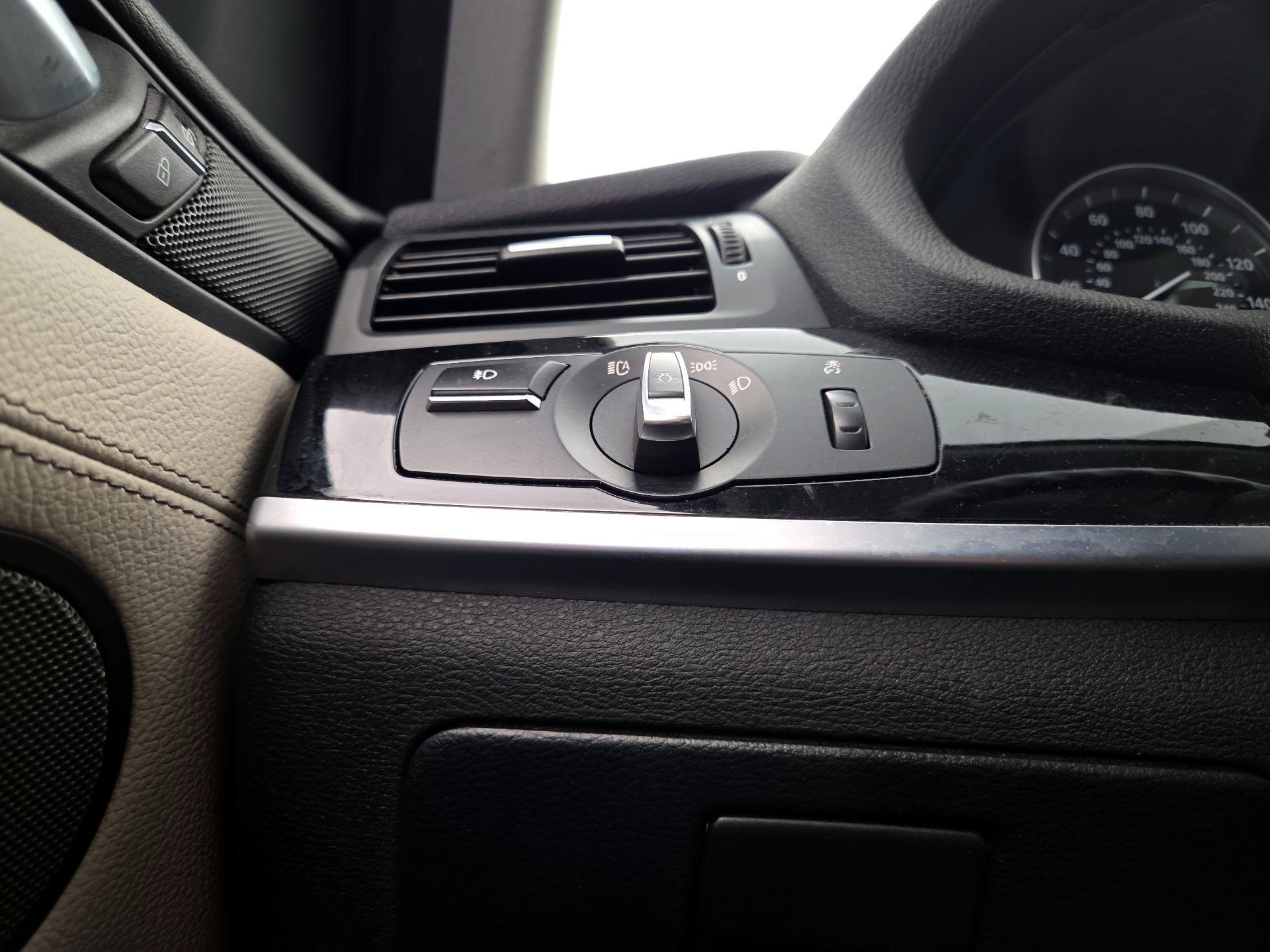 Thumbnail: 2016 BMW X3 - 13