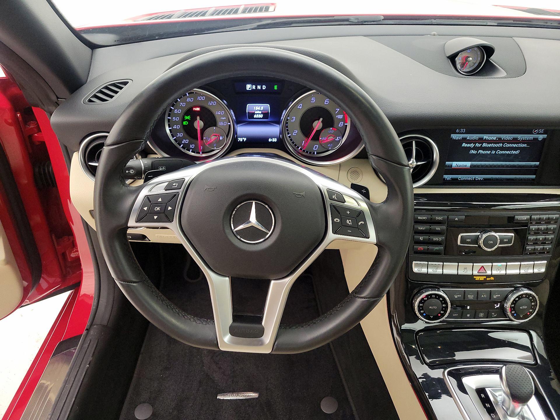 Thumbnail: 2016 Mercedes-Benz SLK - 10