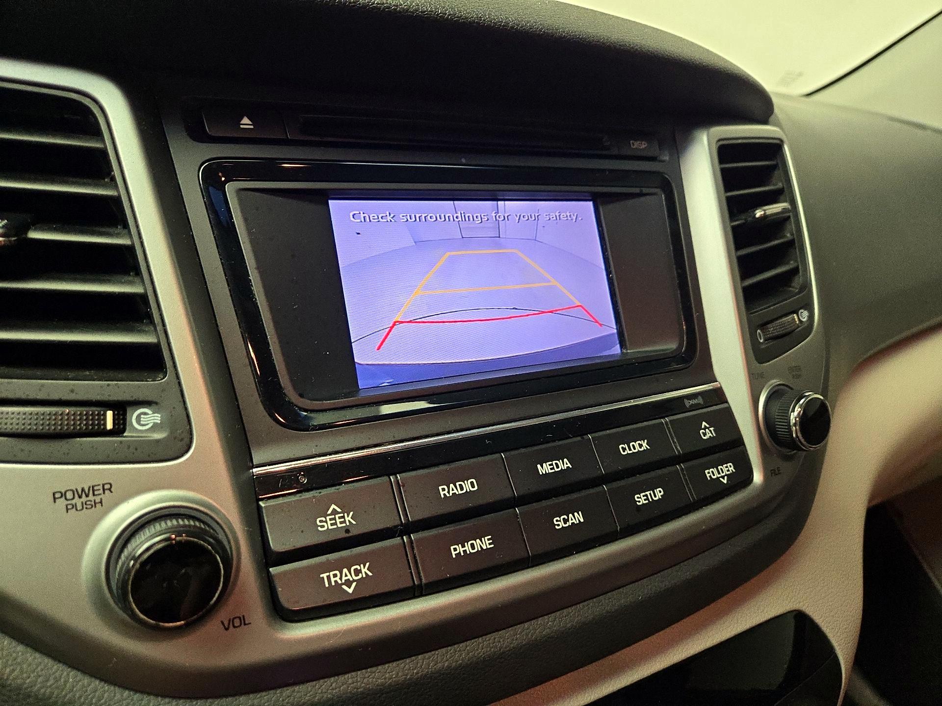 Thumbnail: 2016 Hyundai Tucson - 14