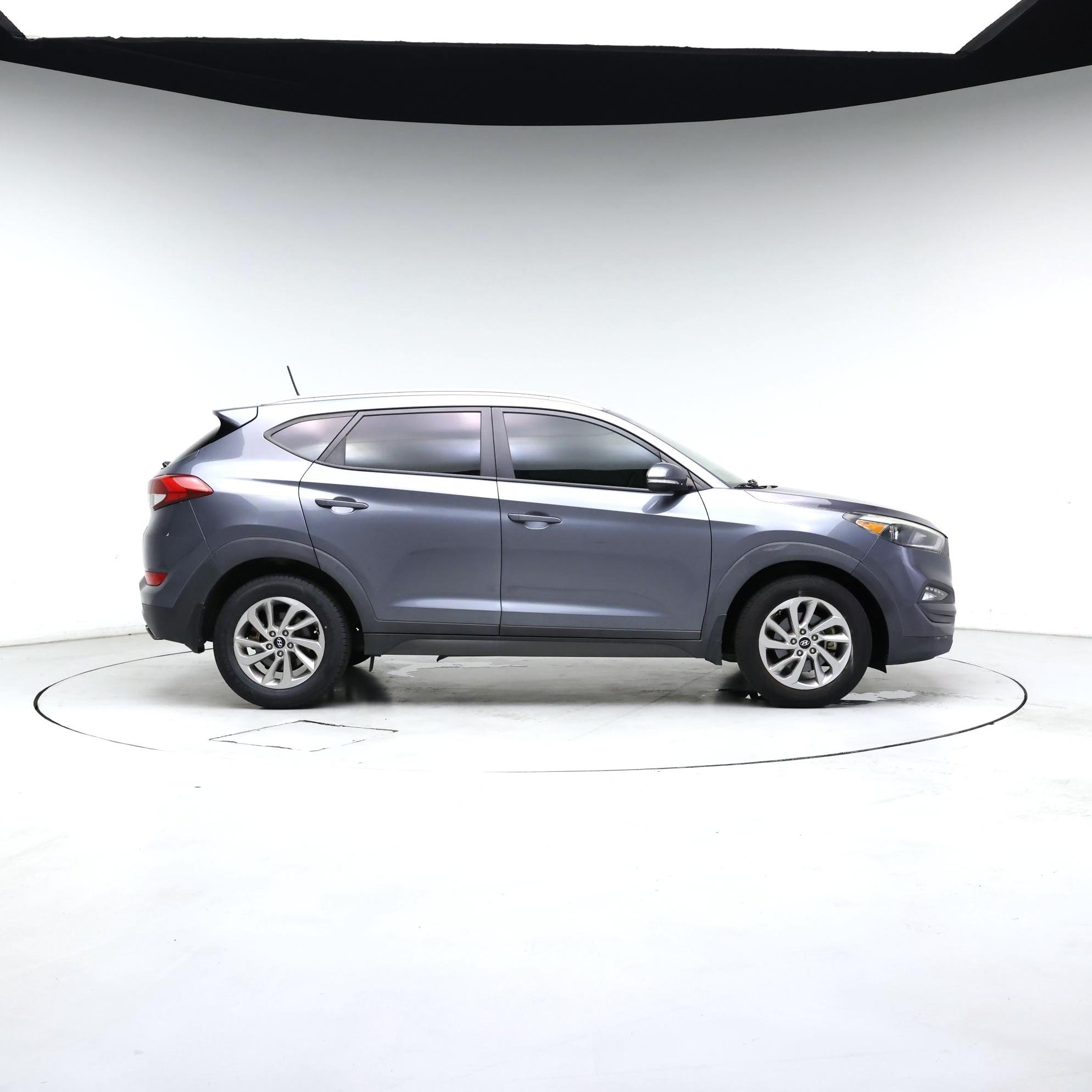 Thumbnail: 2016 Hyundai Tucson - 7