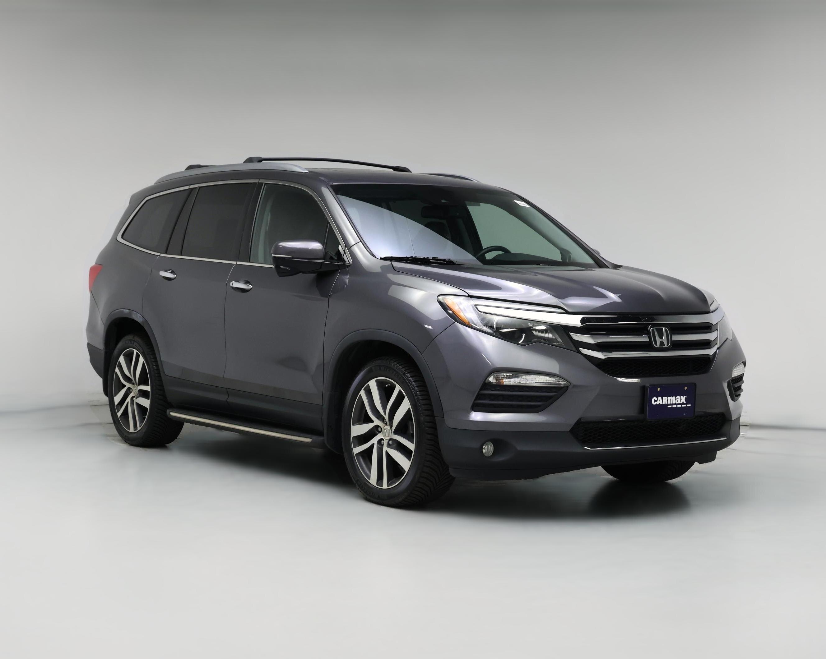 Thumbnail: 2017 Honda Pilot - 1