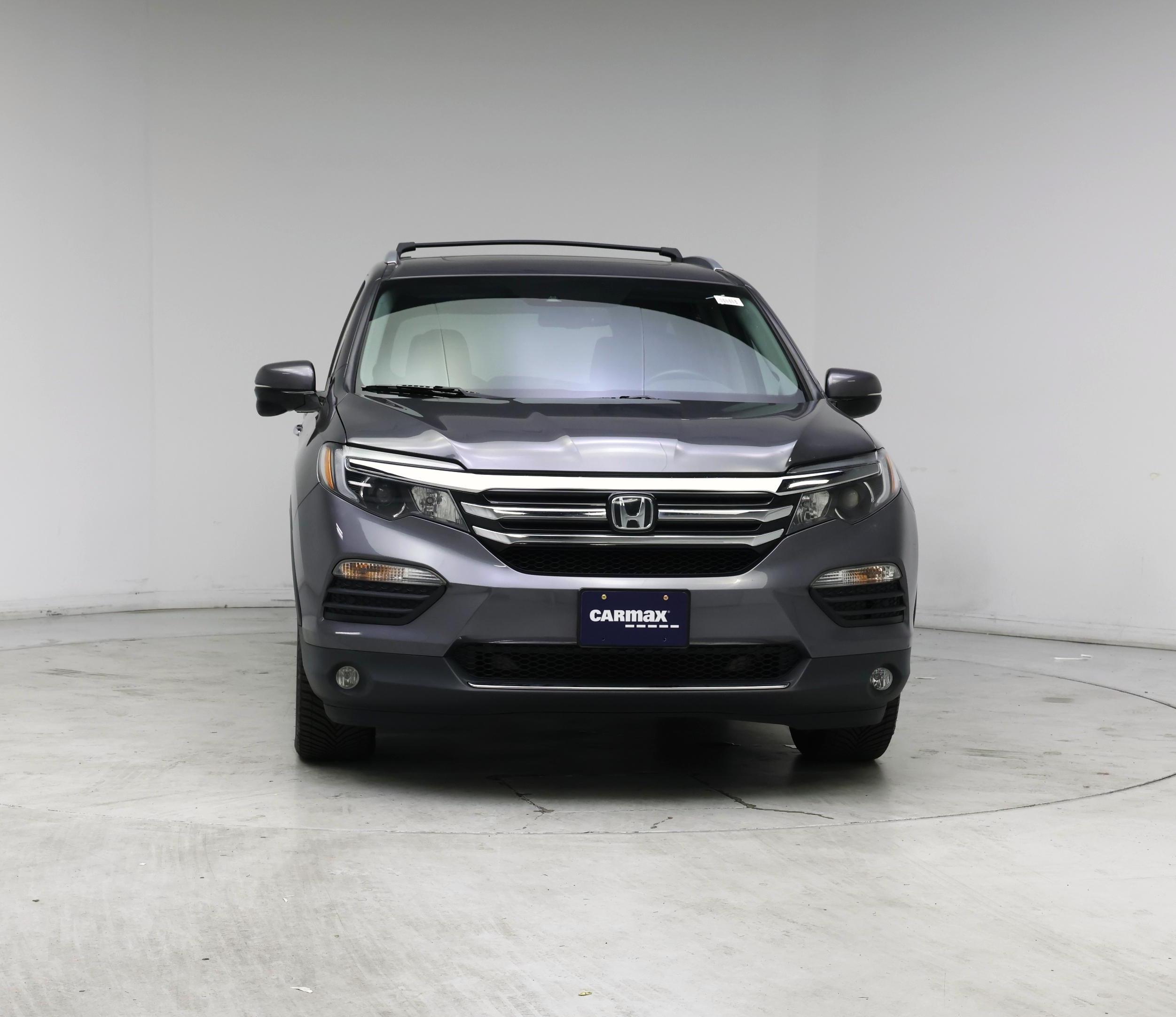 Thumbnail: 2017 Honda Pilot - 5
