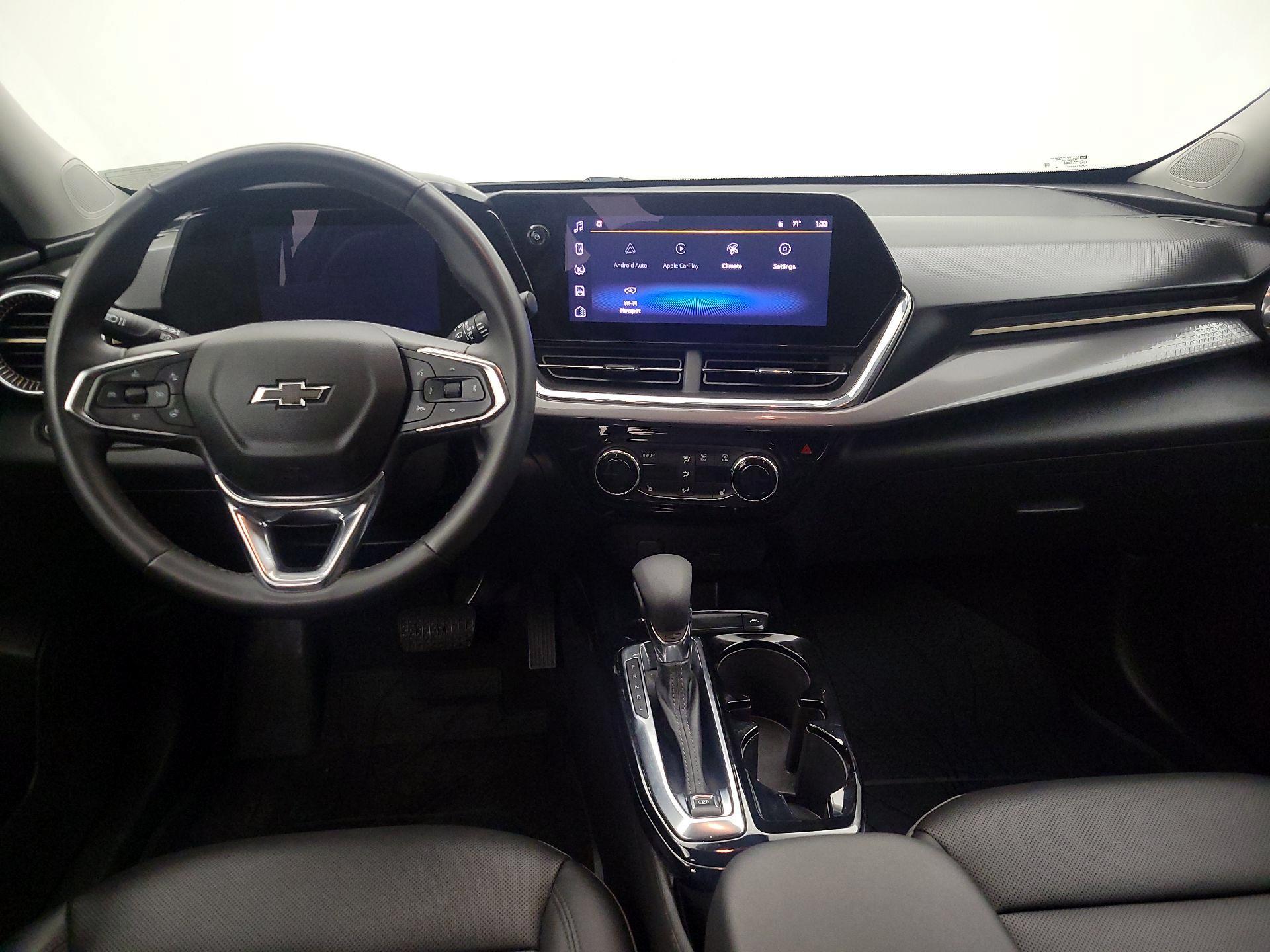 Thumbnail: 2025 Chevrolet Trax - 9
