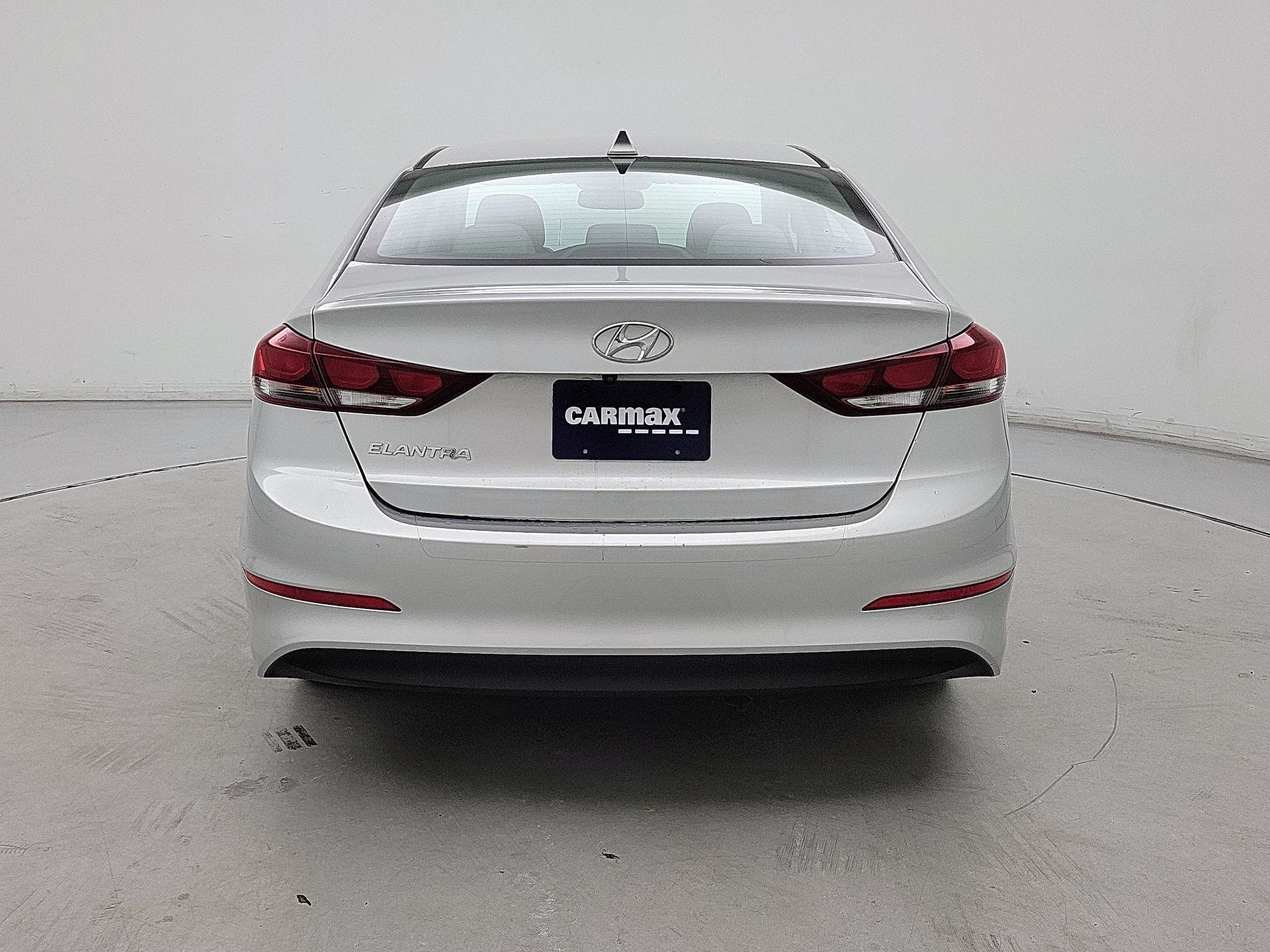 Thumbnail: 2018 Hyundai Elantra - 6